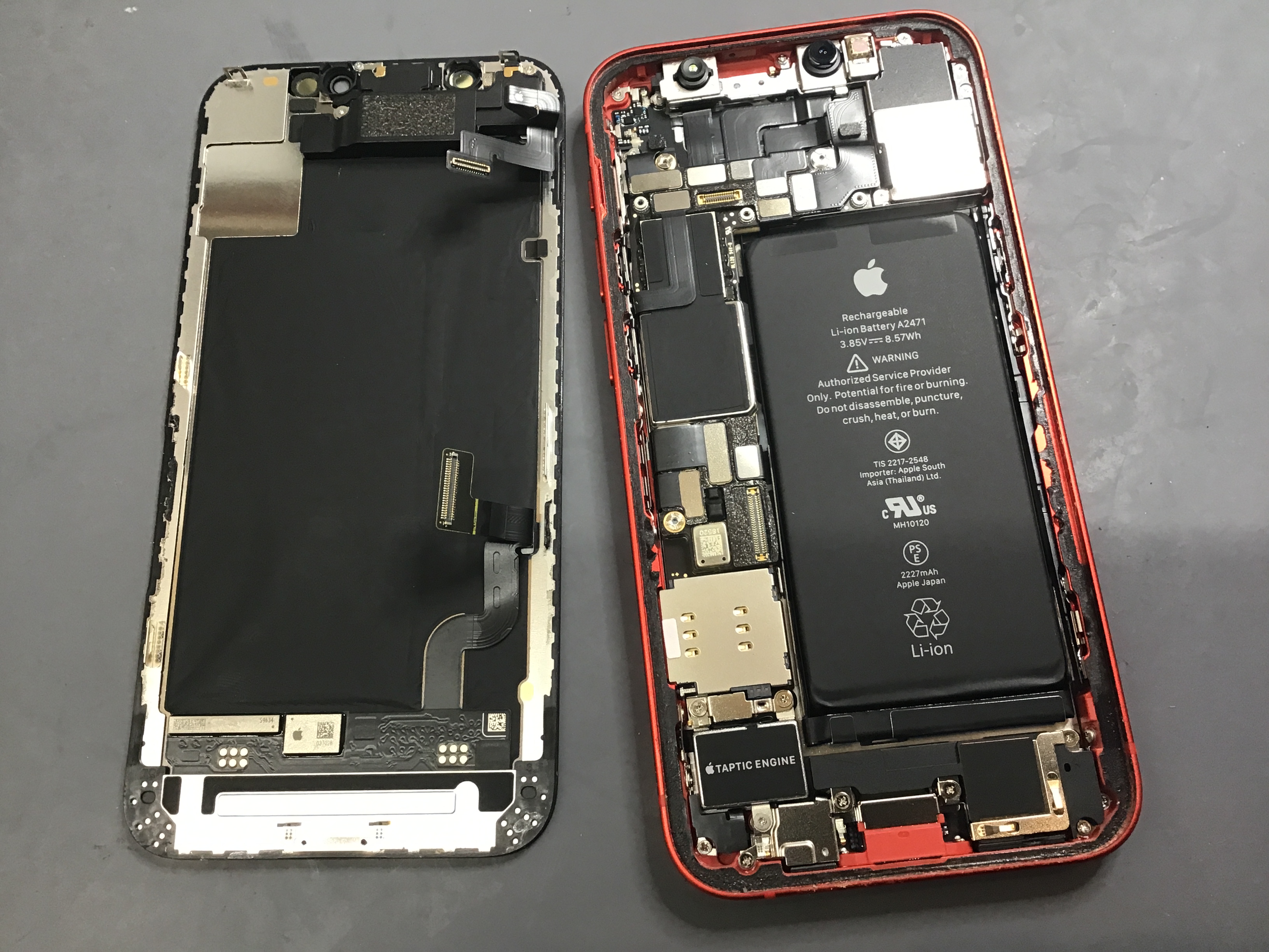 iPhone12のバッテリー交換は、データそのまま・即日修理のスマホ修理工房　西八王子店へ！