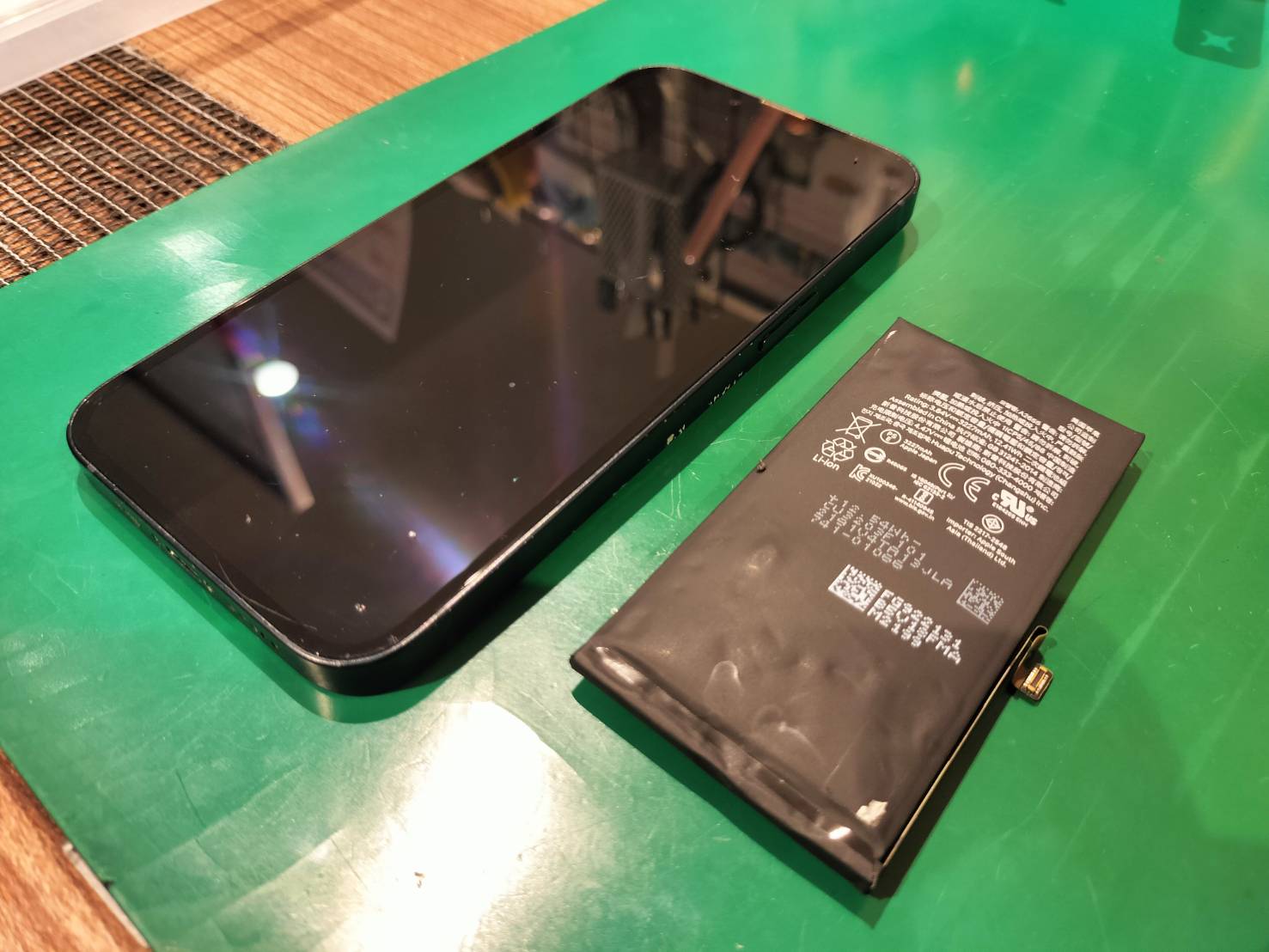 iPhone13のバッテリー交換を承りました♪♪【スマホ修理工房京王アートマン府中店】