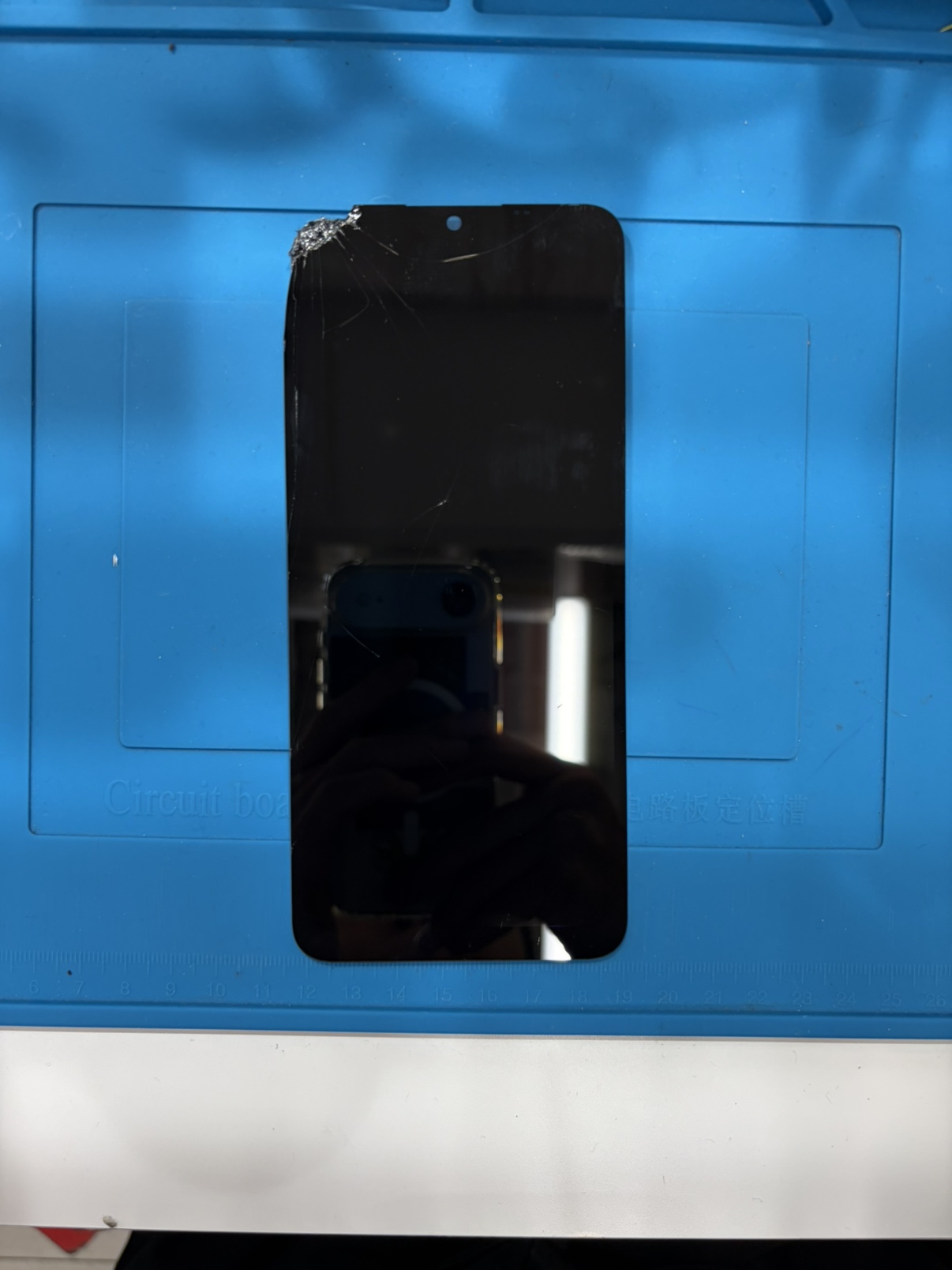 AQUOS wish4の画面修理なら【スマホ修理工房 池袋P'パルコ本店】にお任せください！