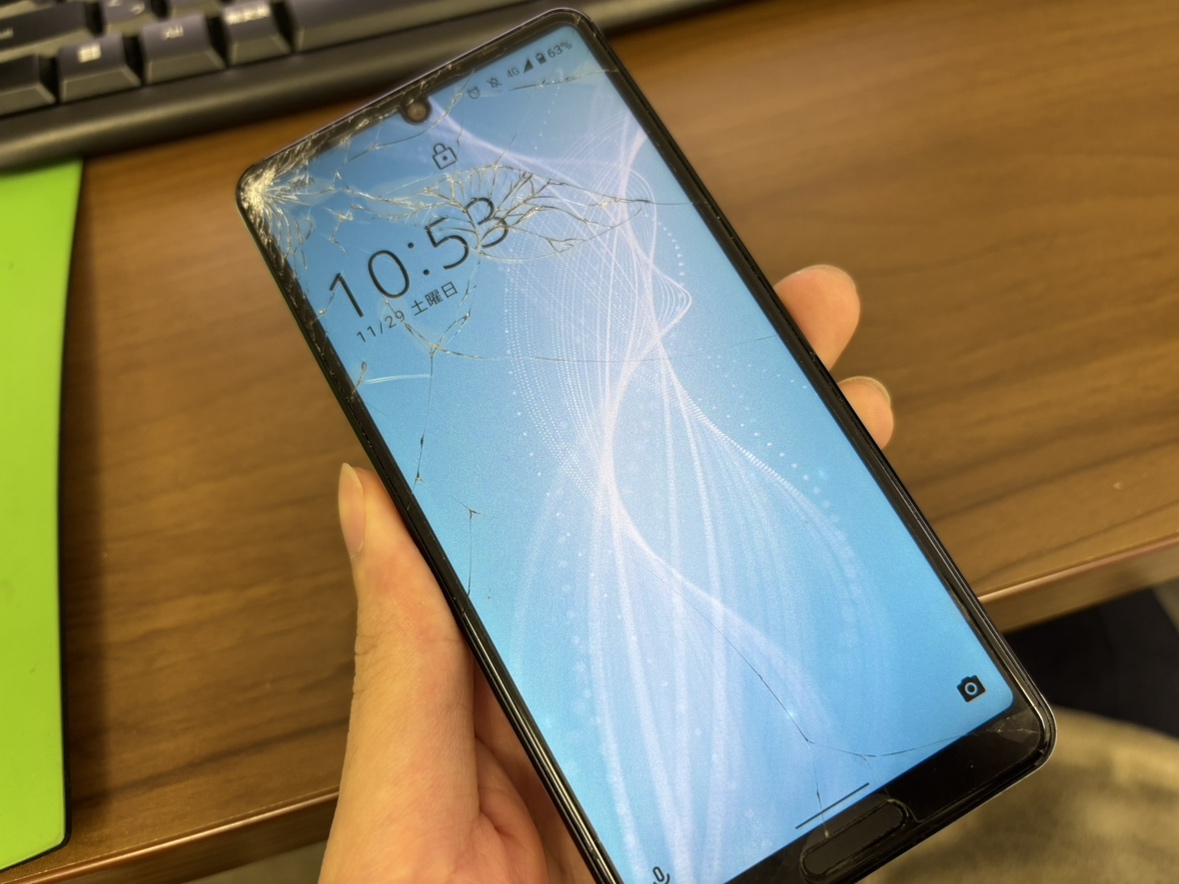 【中央林間店】AQUOS Sense4パネル修理