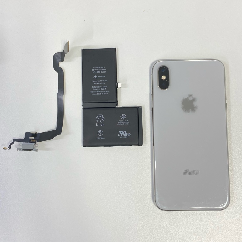 iPhoneXバッテリー・ライトニング交換（アイフォン）