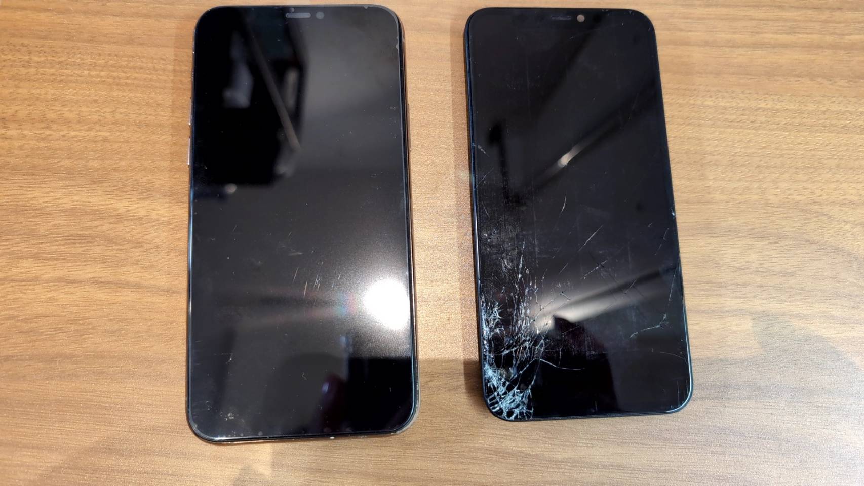 三木市からお越しのお客様よりiPhone 11Proの画面交換をご依頼いただきました！