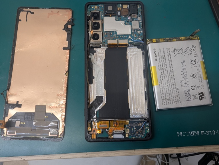 Xperia 5 IV（エクスペリアファイブマークフォー） 液晶画面交換承っております！スマホ修理工房富山グリーンモール山室店