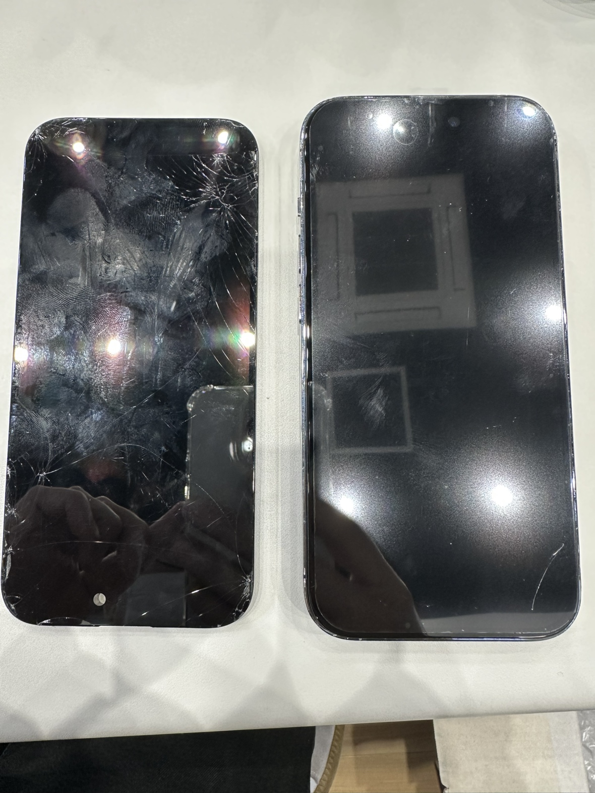 iPhone 13（アイフォン）の画面割れはスマホ修理工房イオンモール福岡店で即日修理可能です！