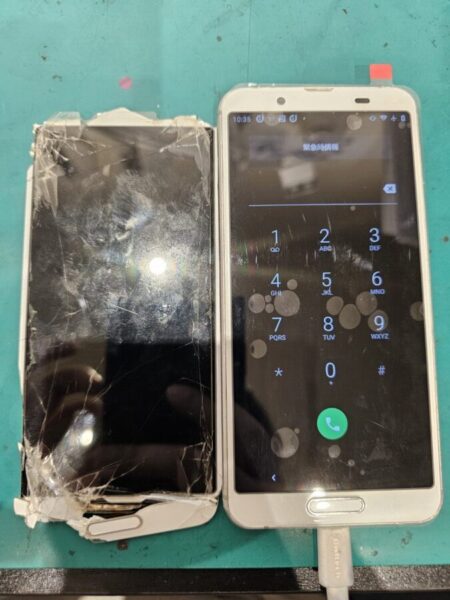 AQUOSのバッテリー、画面修理、不具合でお困りの時は【スマホ修理工房北千住マルイ店】へ！！