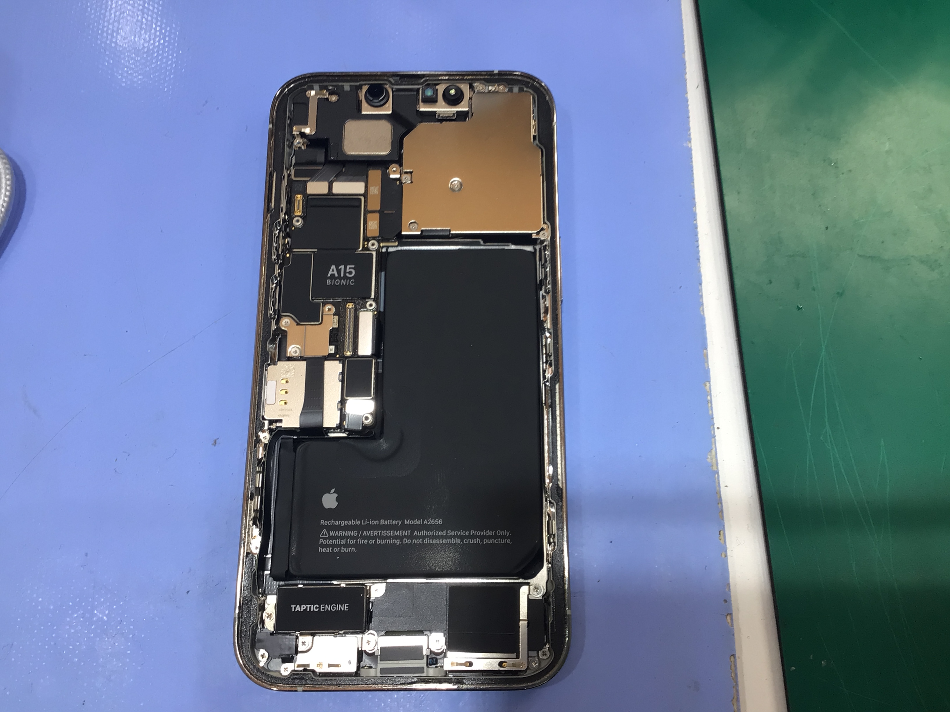 iPhone13Proバッテリー修理　データをそのまま・最短即日修理のスマホ修理工房 蒲田店にご相談下さい！