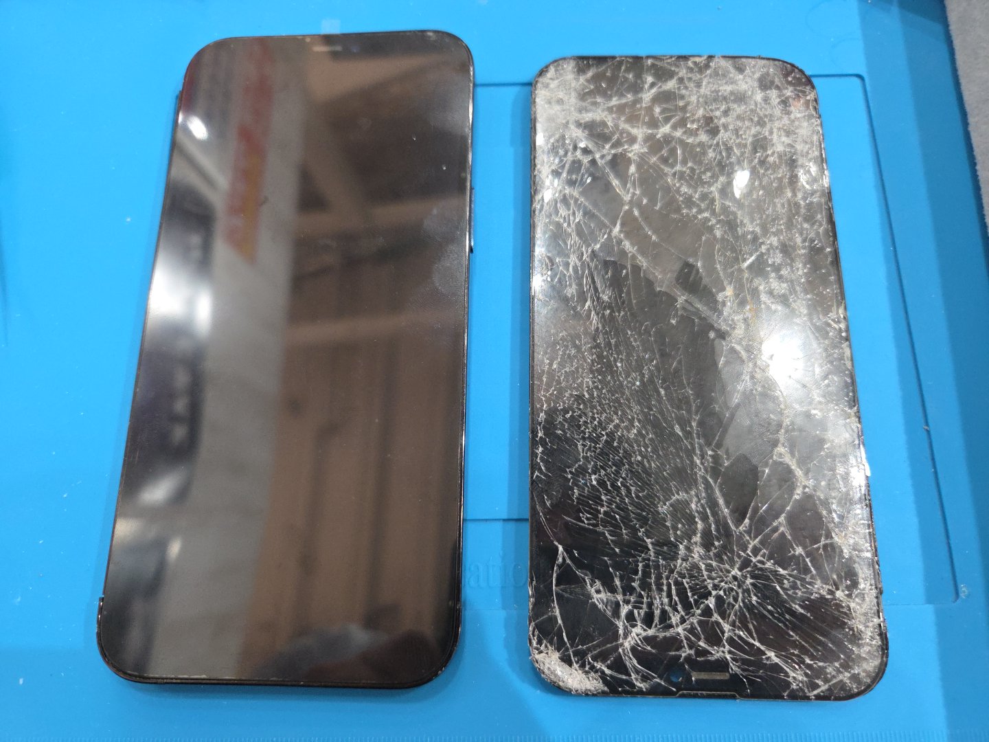 iPhone12ProMax（アイフォン）の画面交換は【スマホ修理工房池袋P‘パルコ店】へお越しください！