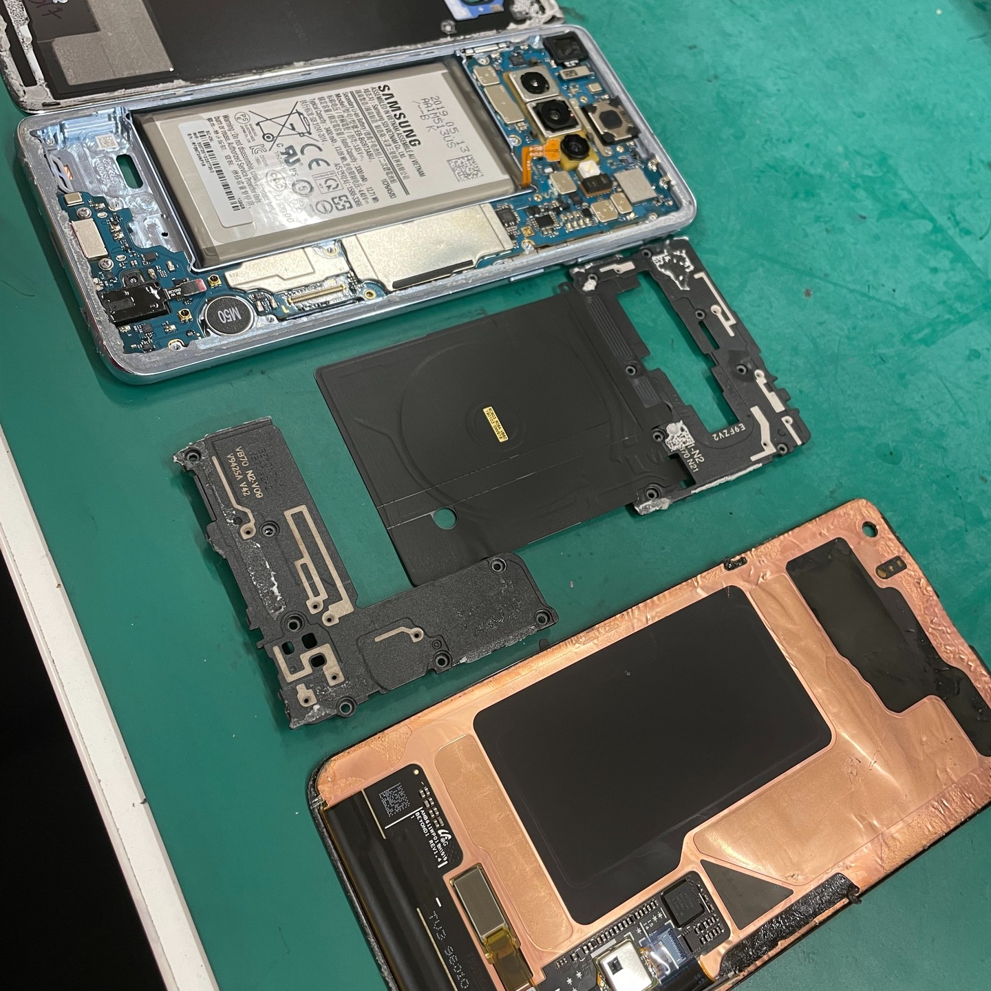 Android(アンドロイド)GALAXY A51バッテリー交換！「スマホ修理工房　ALCo越谷店」