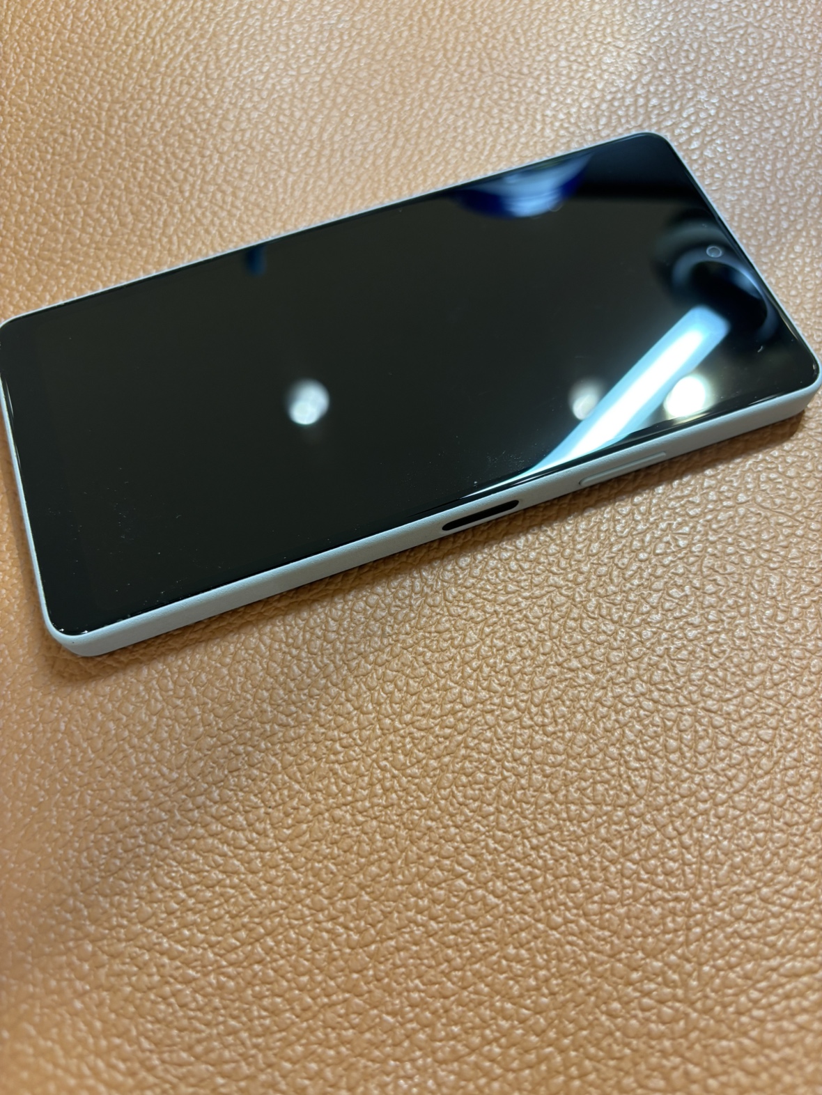 充電の減りが気になるXperiaAceⅢのバッテリー交換承りました！！