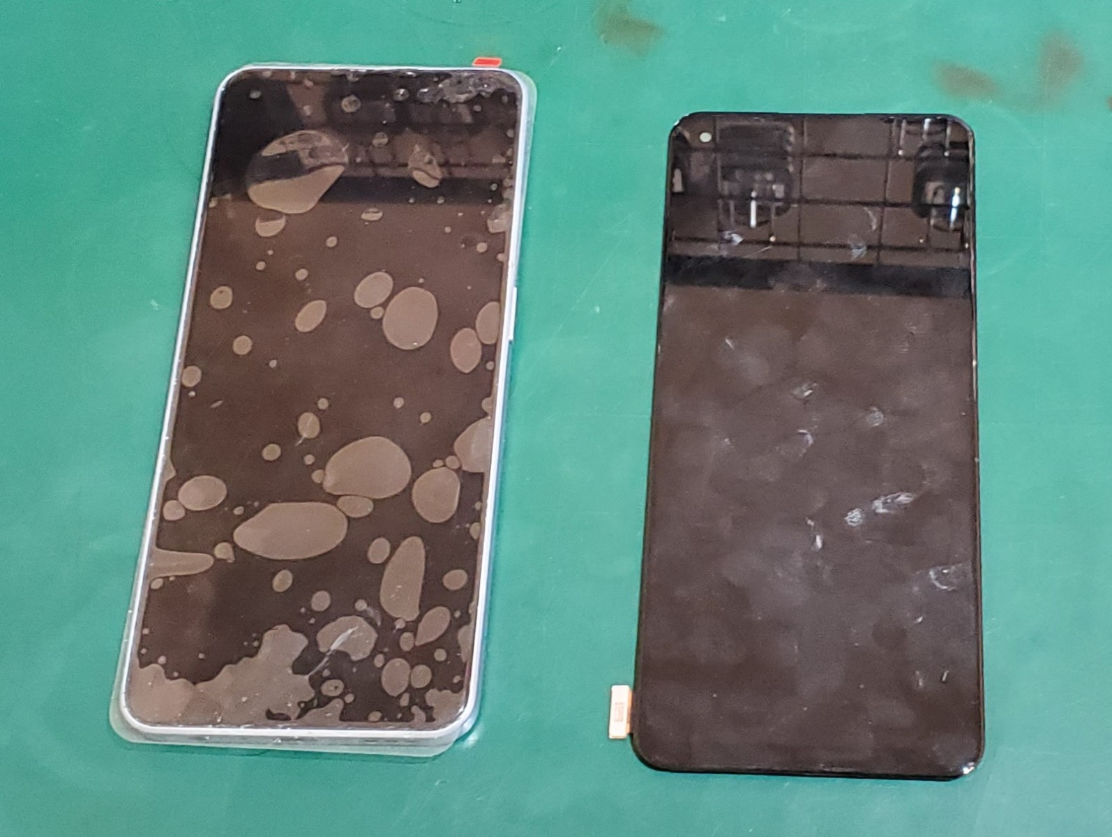 OPPO Reno7a 液晶交換