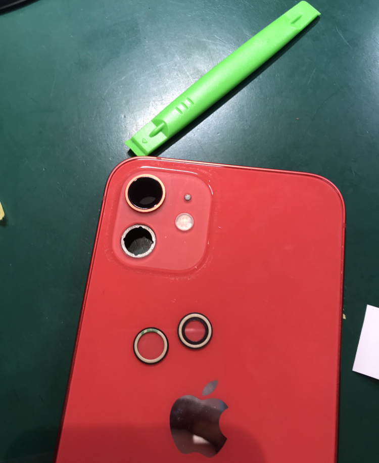 iPhone12miniのカメラガラス交換なら最短即日修理のスマホ修理工房ラザウォーク甲斐双葉店にご相談ください！