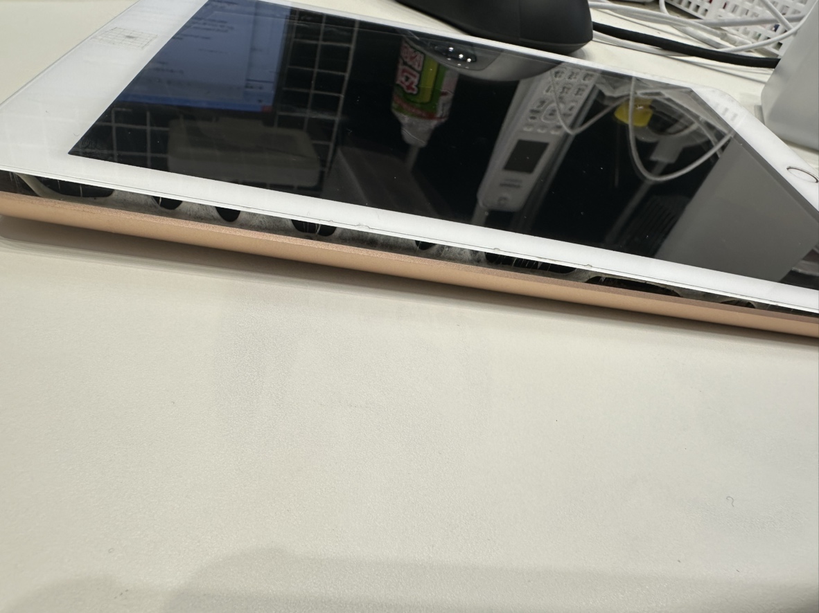 iPad 第6世代（アイパッド）のバッテリー交換はスマホ修理工房イオンモール福岡店で即日修理可能です！