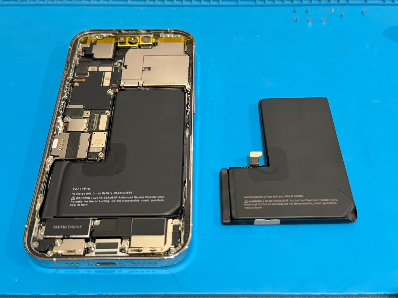 iPhone14Pro（アイフォン14プロ）のバッテリー交換ならデータそのまま、即日修理の「スマホ修理工房渋谷店」へ！