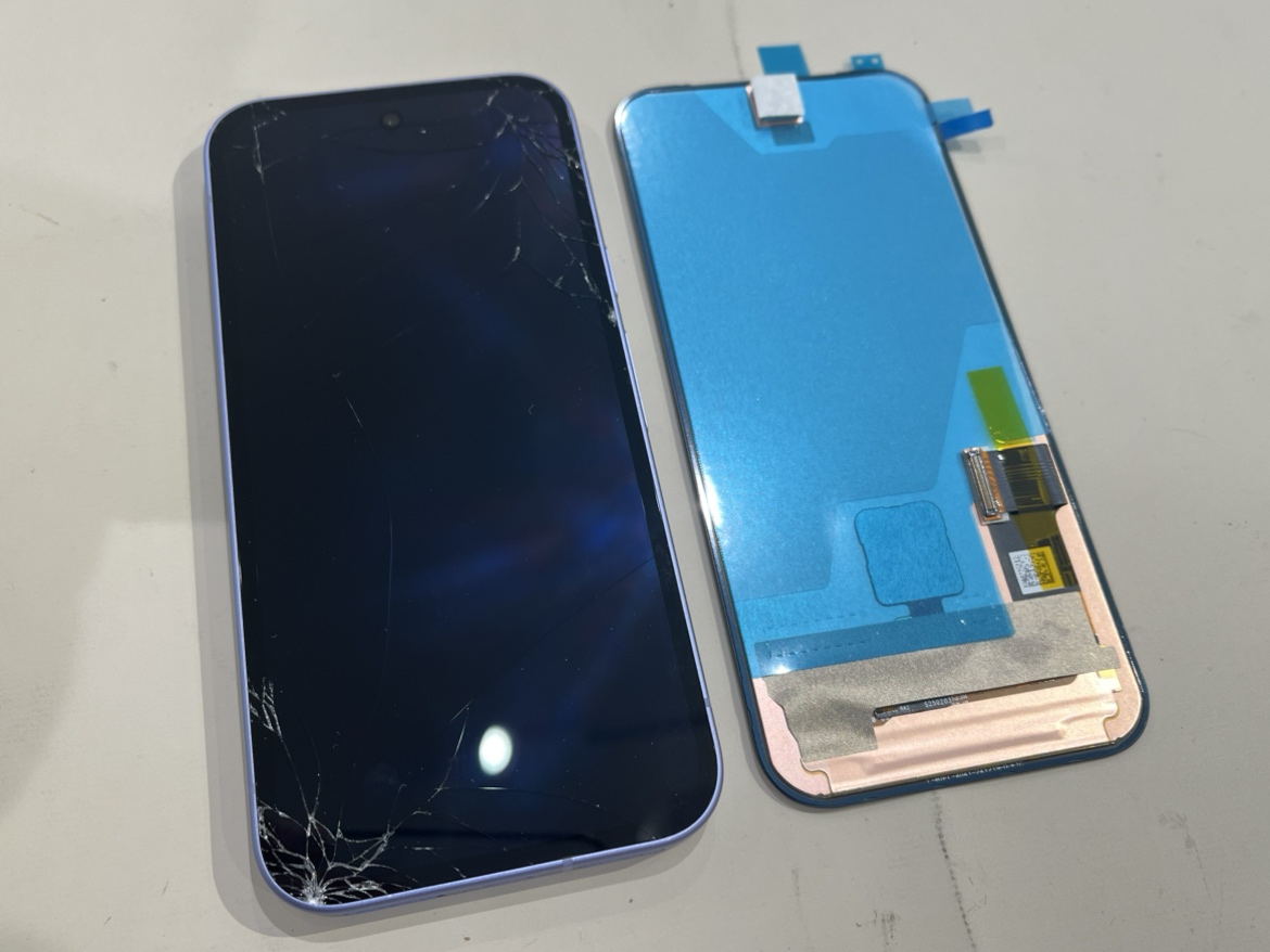 青系 スマートフォン本体 ひび割れあり スマートフォン本体 初期設定画面 画面ひび割れあり - メルカリ