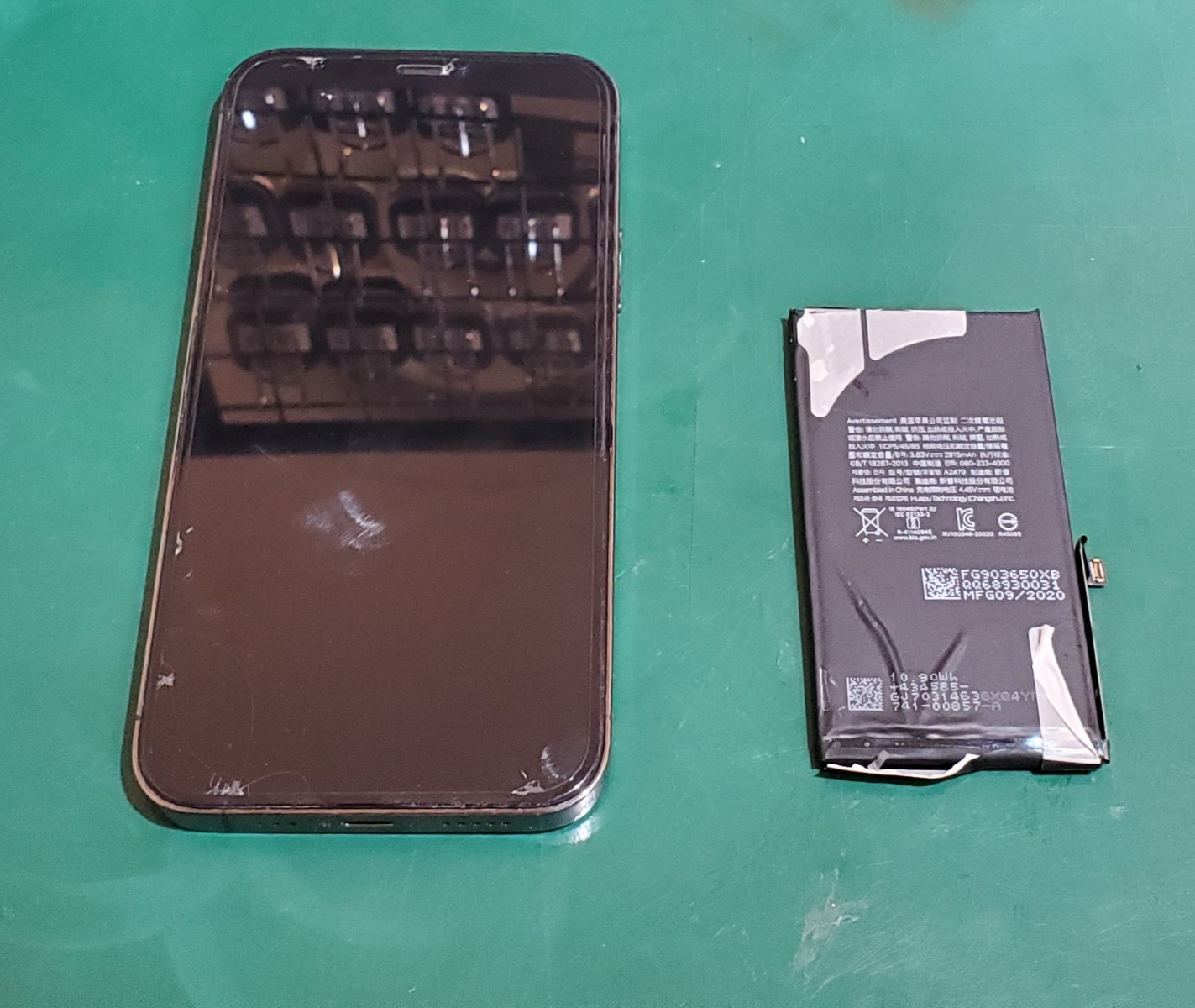 iPhone12Pro バッテリー交換