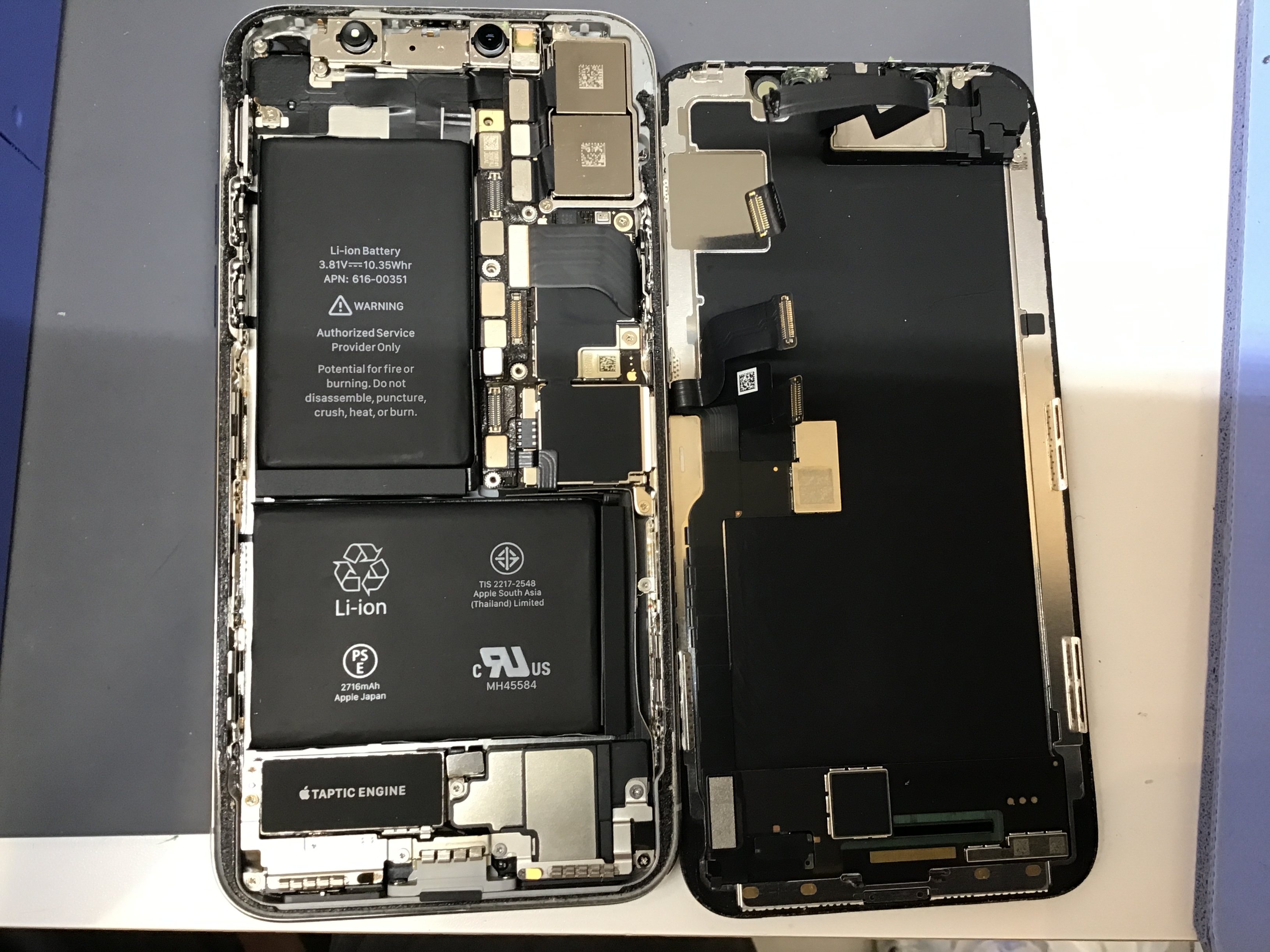 iPhoneXSMaxのバッテリー交換は、データそのまま・即日修理のスマホ修理工房　蒲田店へ！