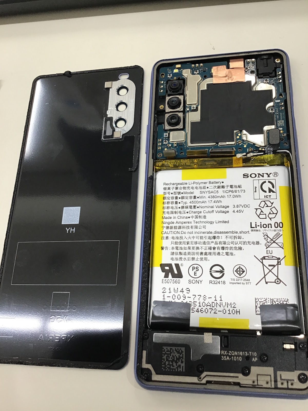 Xperia10Ⅲならデータそのまま修理可能なスマホ修理工房丸井錦糸町店へ！