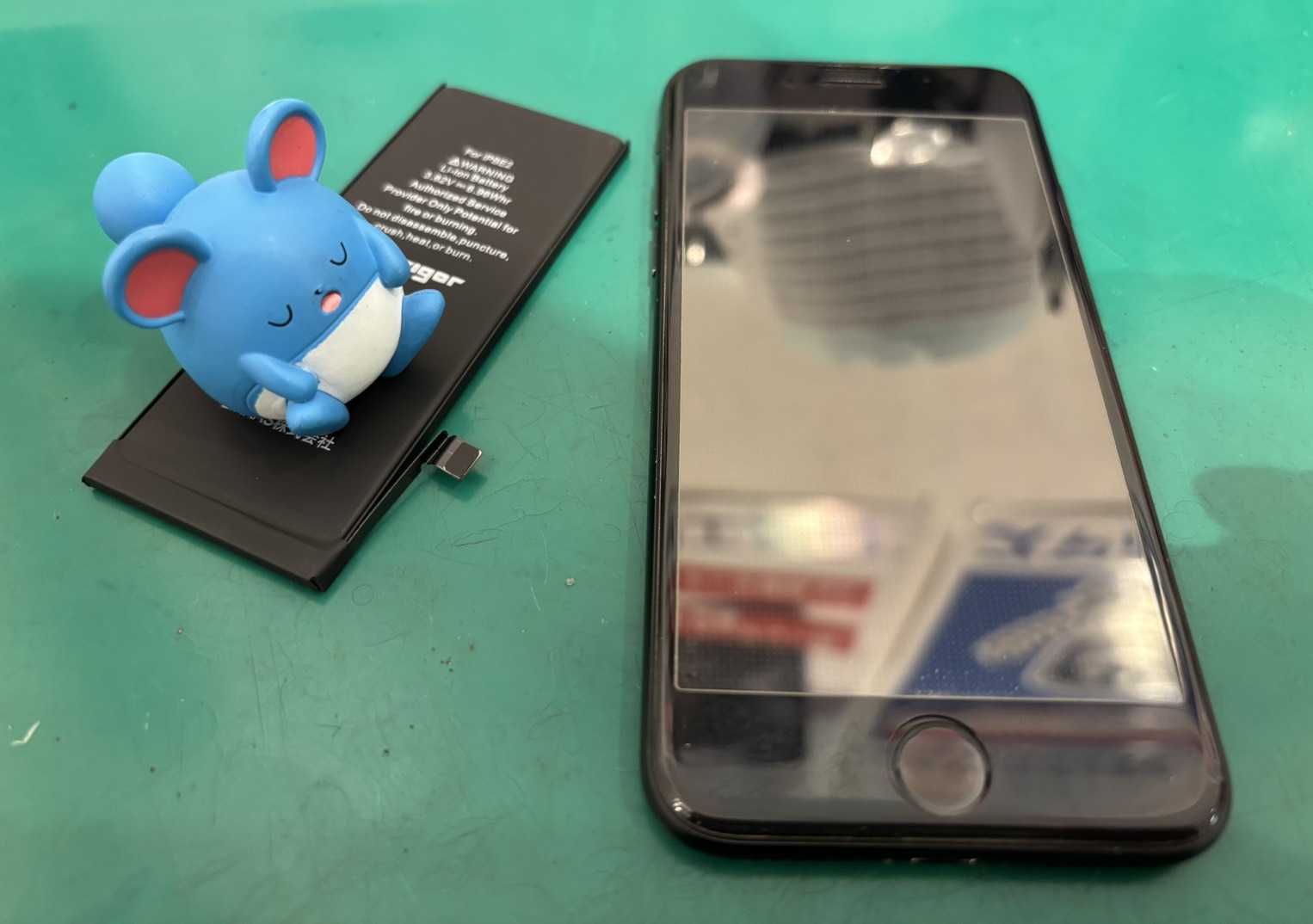 iPhone SE2バッテリー交換！【スマホ修理工房新百合丘オーパ店】