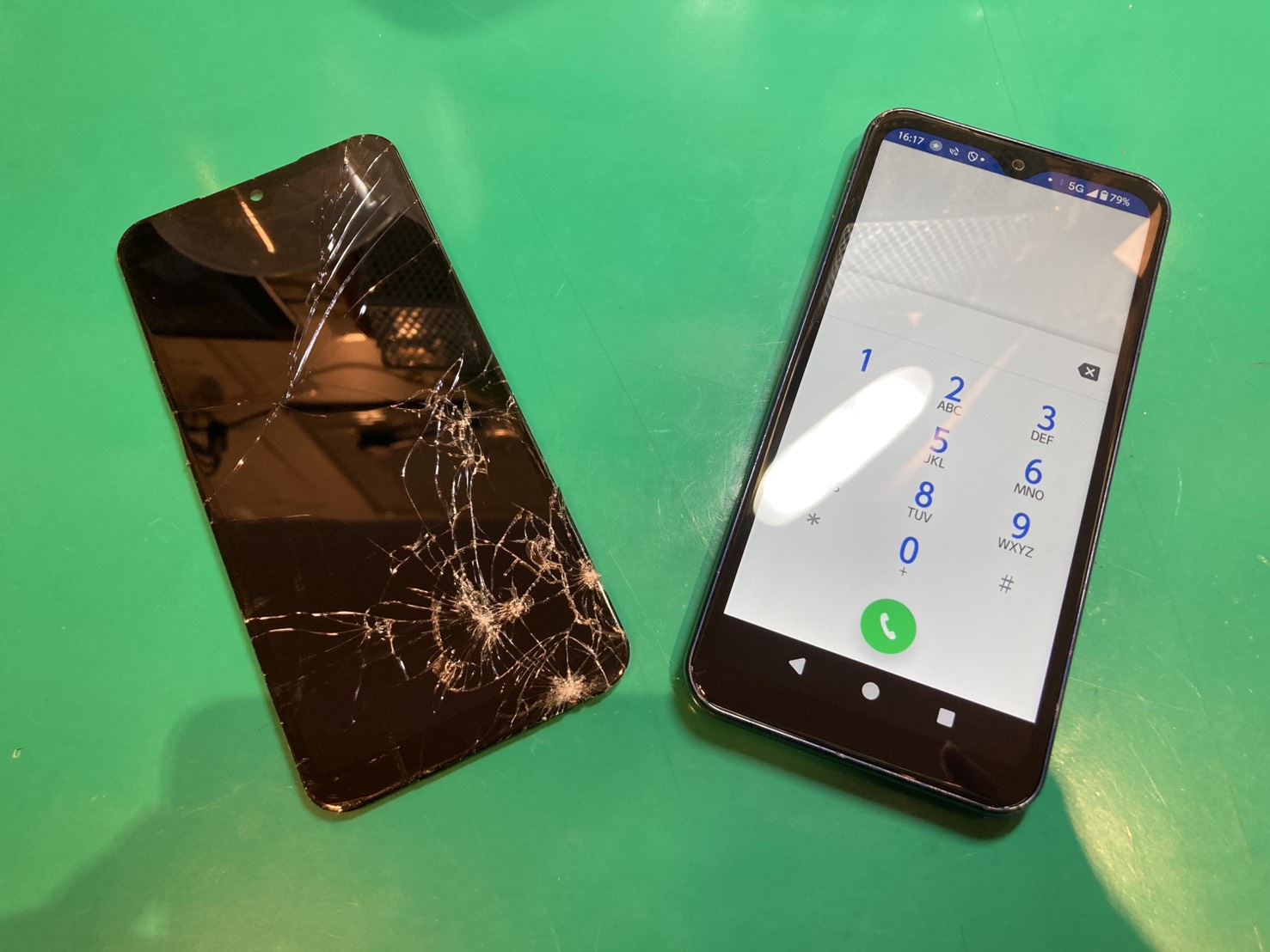 arrows We（アローズ ウィー）の画面交換【スマホ修理工房 調布パルコ店】