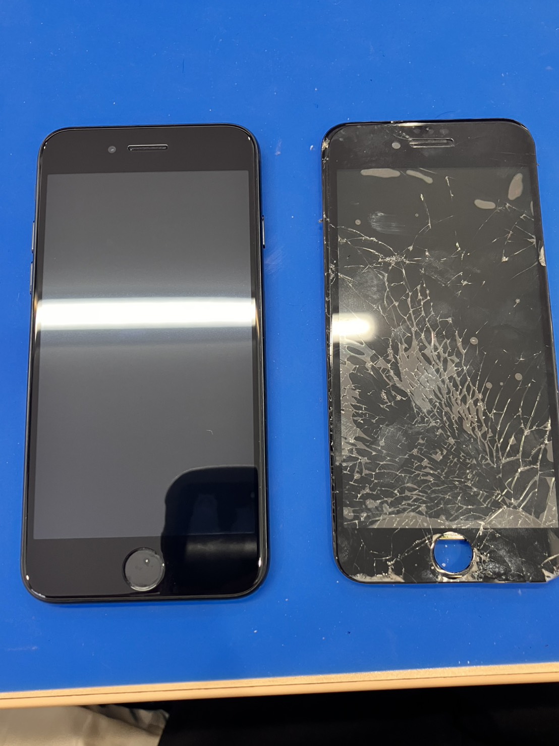 iPhoneSE3の液晶交換を行いました！！　－スマホ修理工房和光駅北口店-