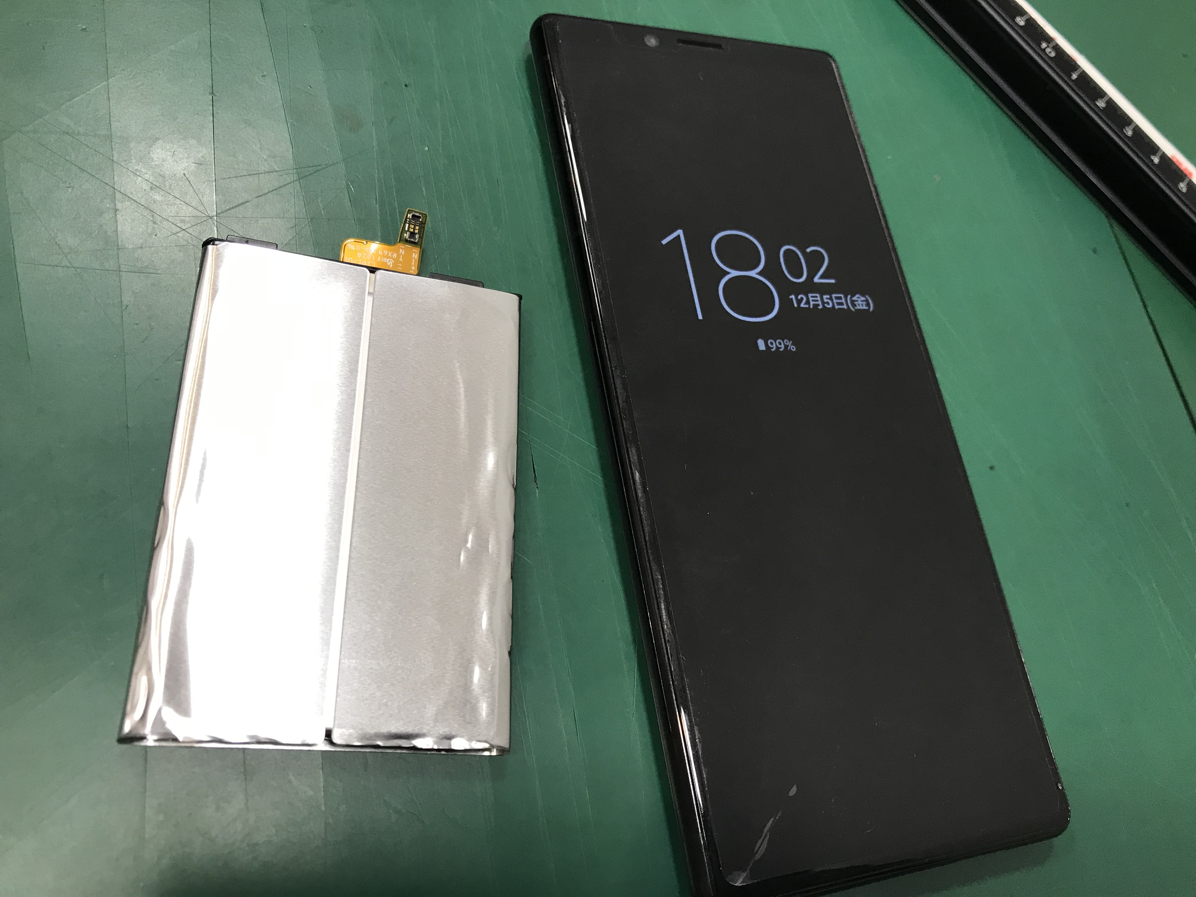 ふじみ野市、川越市、所沢市でXperia1Ⅱのバッテリー交換するなら　スマホ修理工房イオン大井店まで！