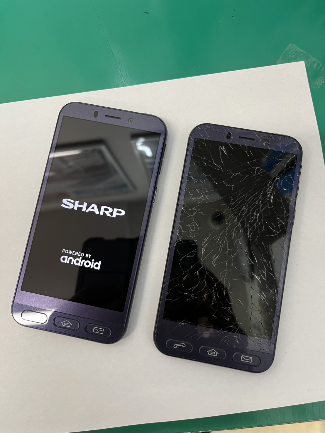 対応可能です！！シンプルスマホ4 画面割れにつき外装交換【スマホ修理工房大井町店】