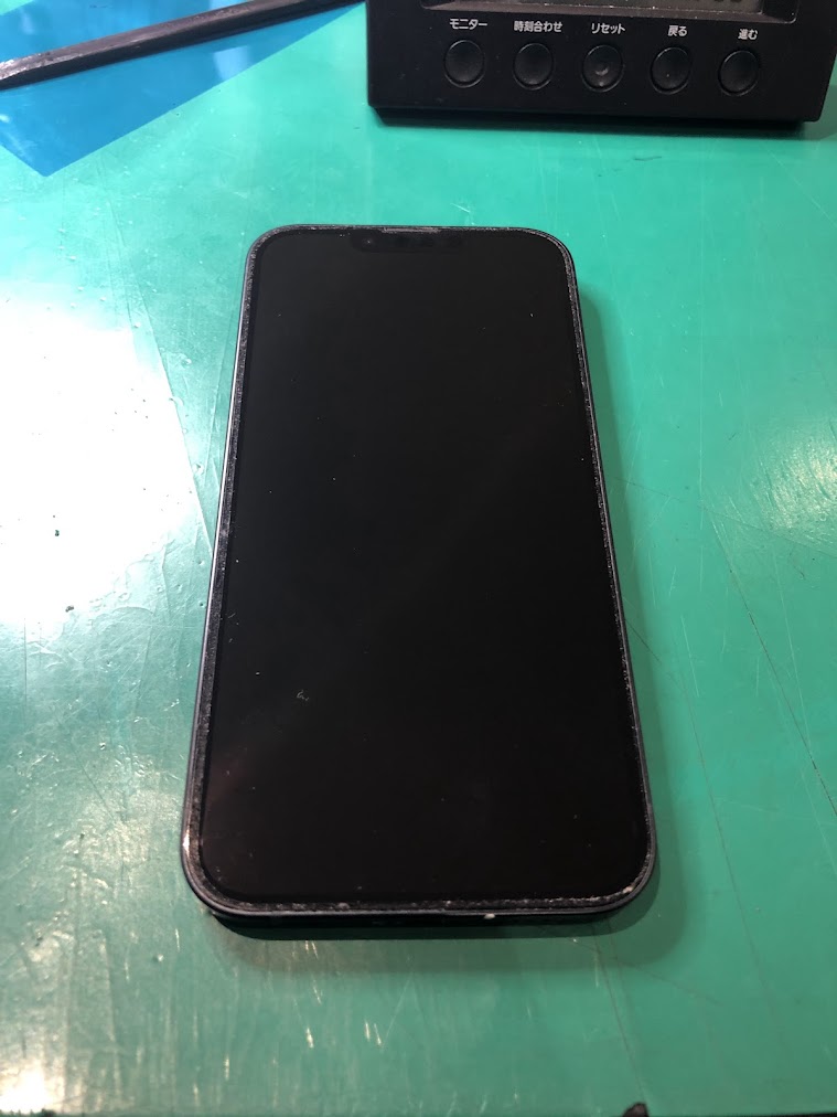 iPhone14のリンゴループならデータをそのまま・最短即日修理のスマホ修理工房秋津店にご相談ください！