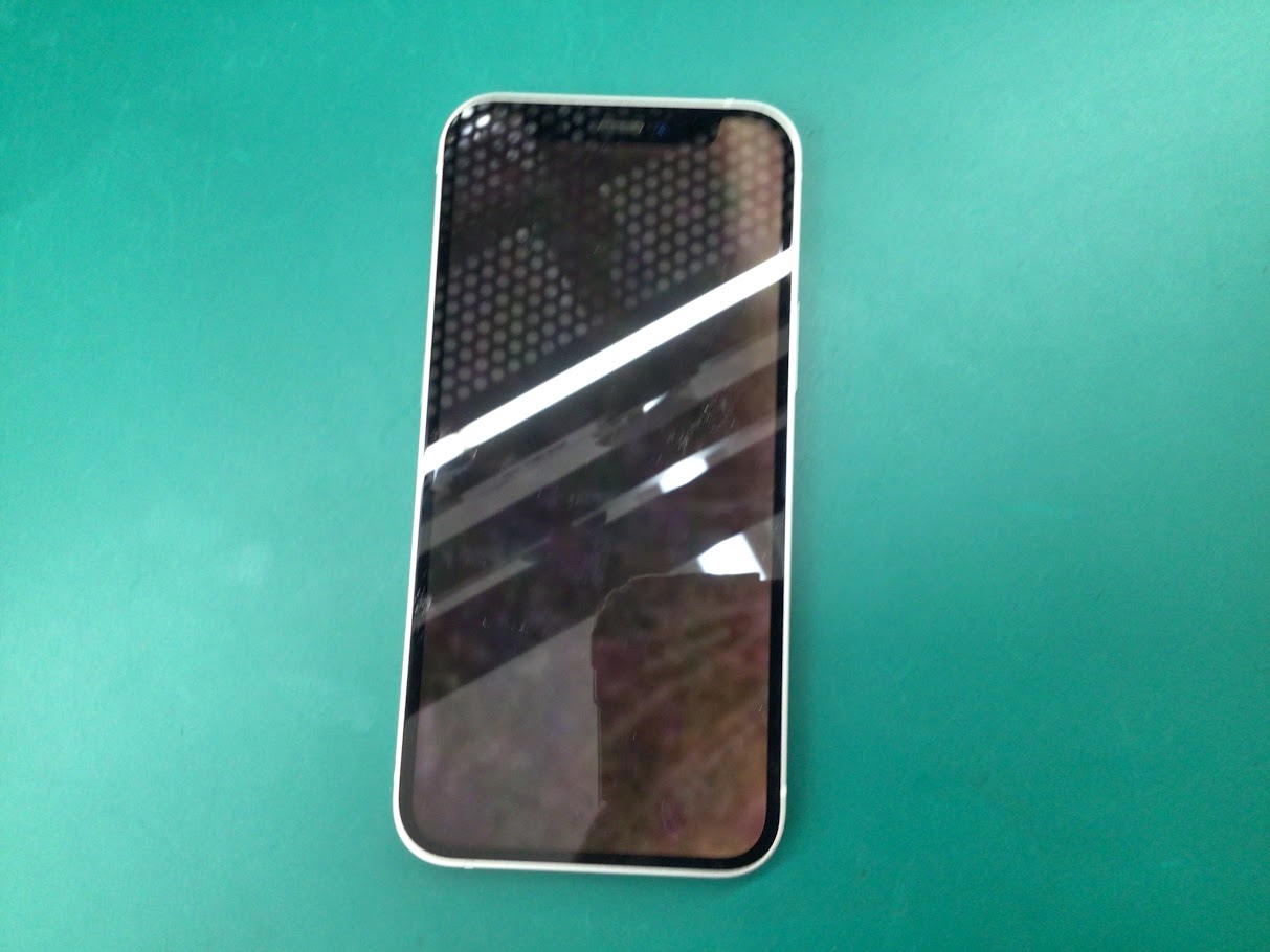 iPhoneの修理は当店にお任せ下さい。【スマホ修理工房海老名ビナウォーク店】