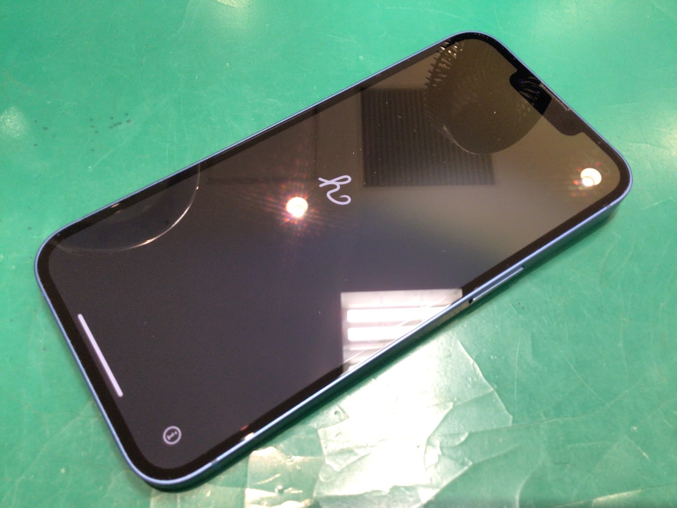 iPhone13の修理は当店にお任せ下さい。【スマホ修理工房海老名ビナウォーク店】