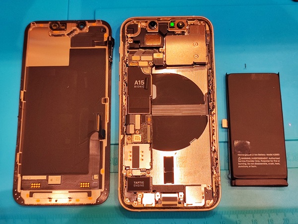 iPhone 13 mini のバッテリー交換を行いました！【スマホ修理工房 熊本ゆめタウン光の森店】