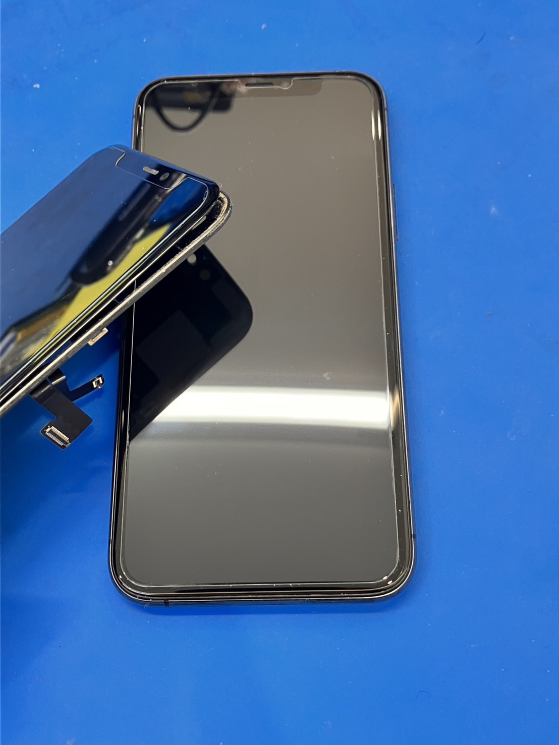 iPhone11Proの液晶交換を行いました！　-スマホ修理工房和光駅前店-