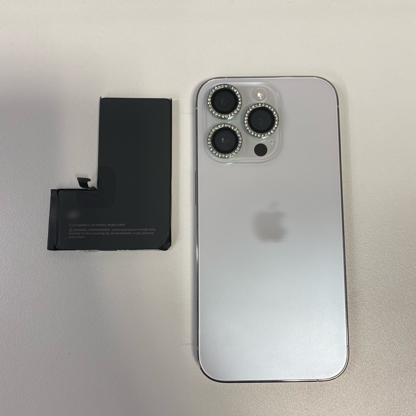 iPhone14Proバッテリー交換（アイフォン）