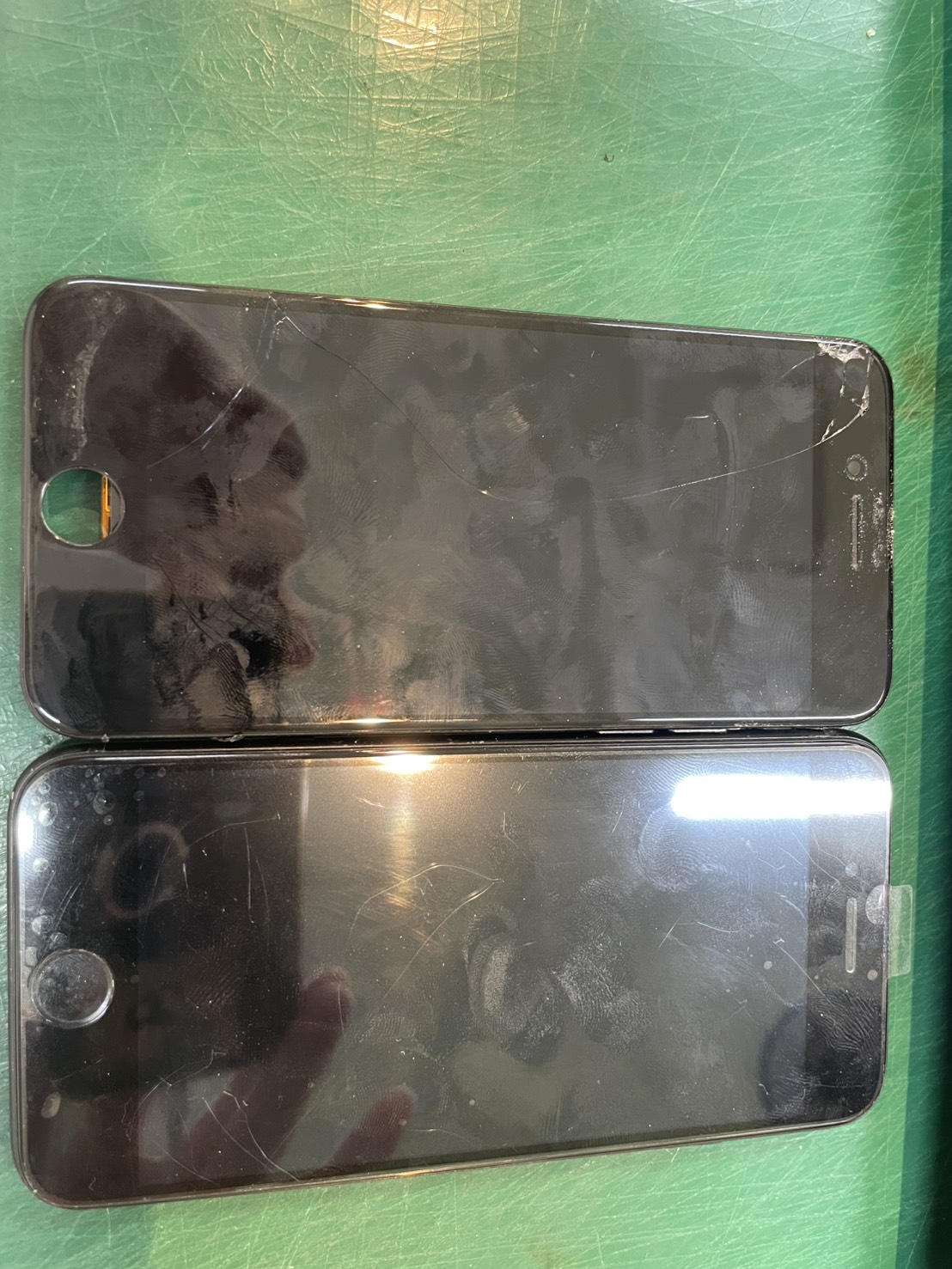 iPhoneSE2の液晶交換を行いました-スマホ修理工房和光駅北口店-