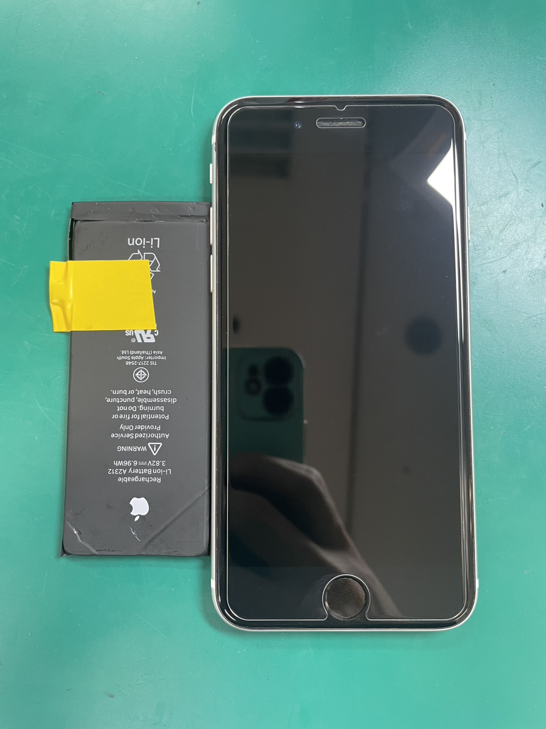 iPhoneSE2　バッテリー交換を行わせて頂きました！【スマホ修理工房三鷹店】