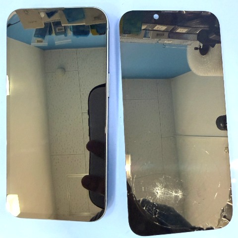 iPhone14 パネル交換