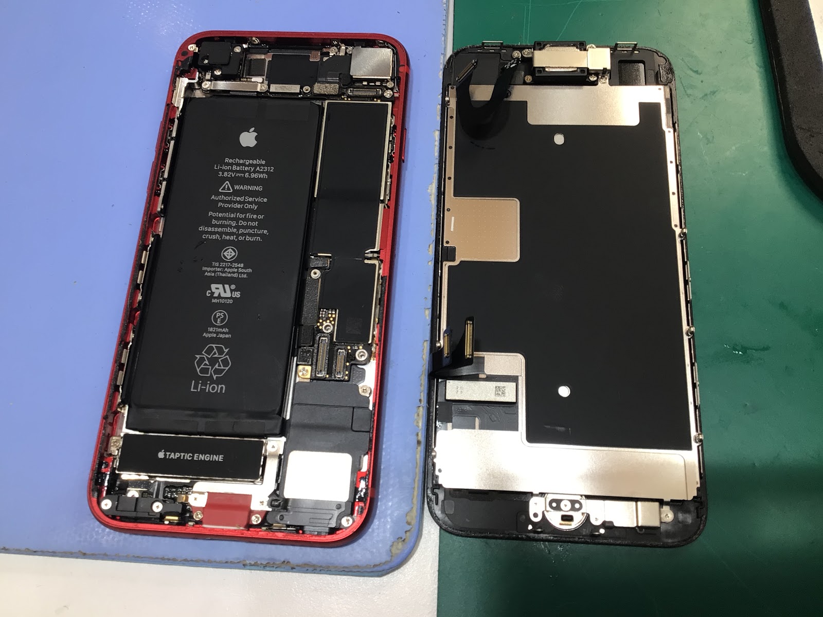 iPhoneのバッテリー交換は、データそのまま・即日修理のスマホ修理工房京王聖蹟桜ヶ丘ショッピングセンターB館店へ！
