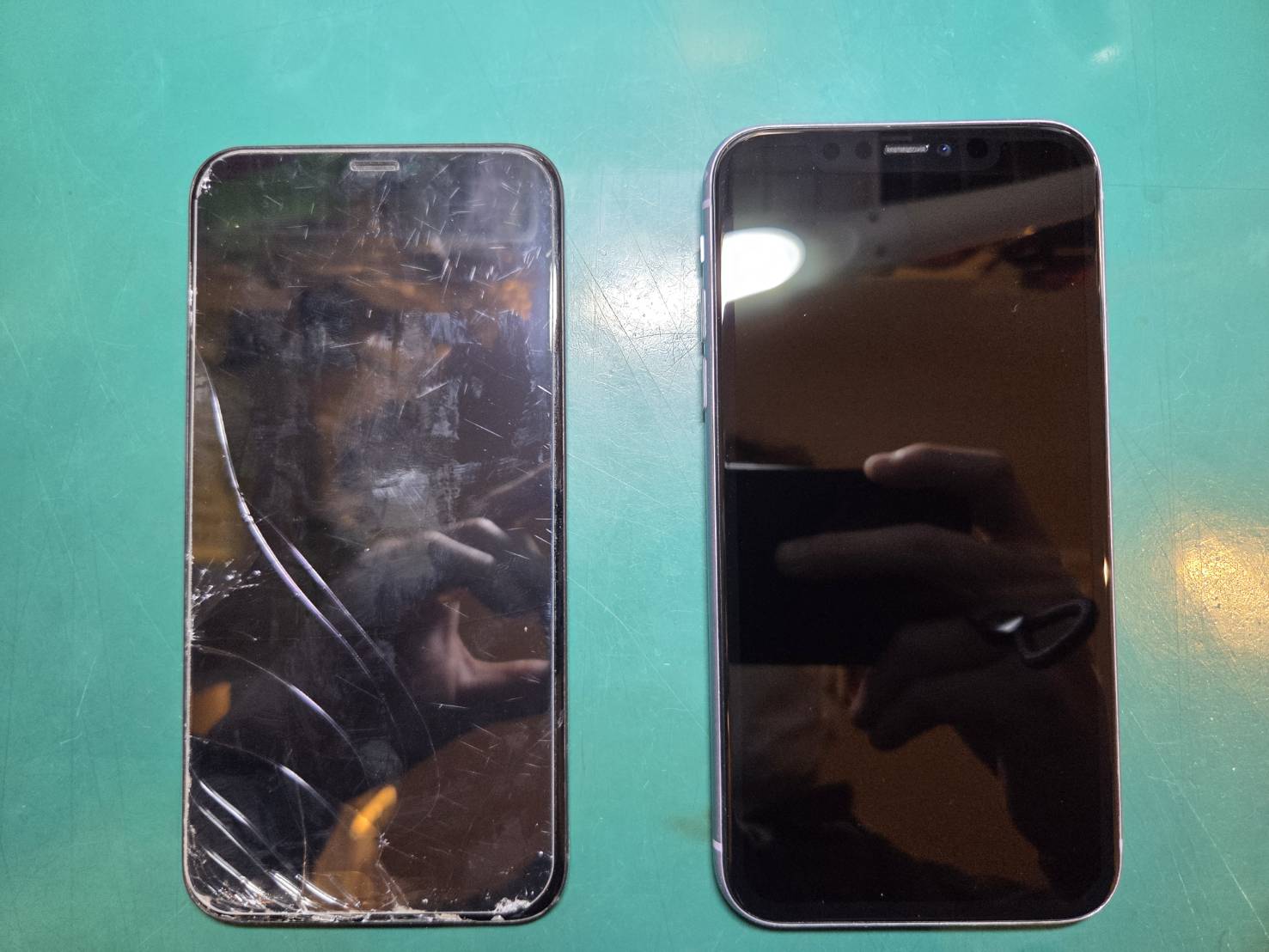 iPhone 11の画面が割れてしまった・・・フロントパネル交換で改善！【スマホ修理工房 調布パルコ店】