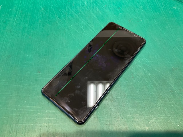 Xperia 5Ⅱ　液晶に緑の線が…　液晶パネル交換修理　スマホ修理工房浦和パルコ店