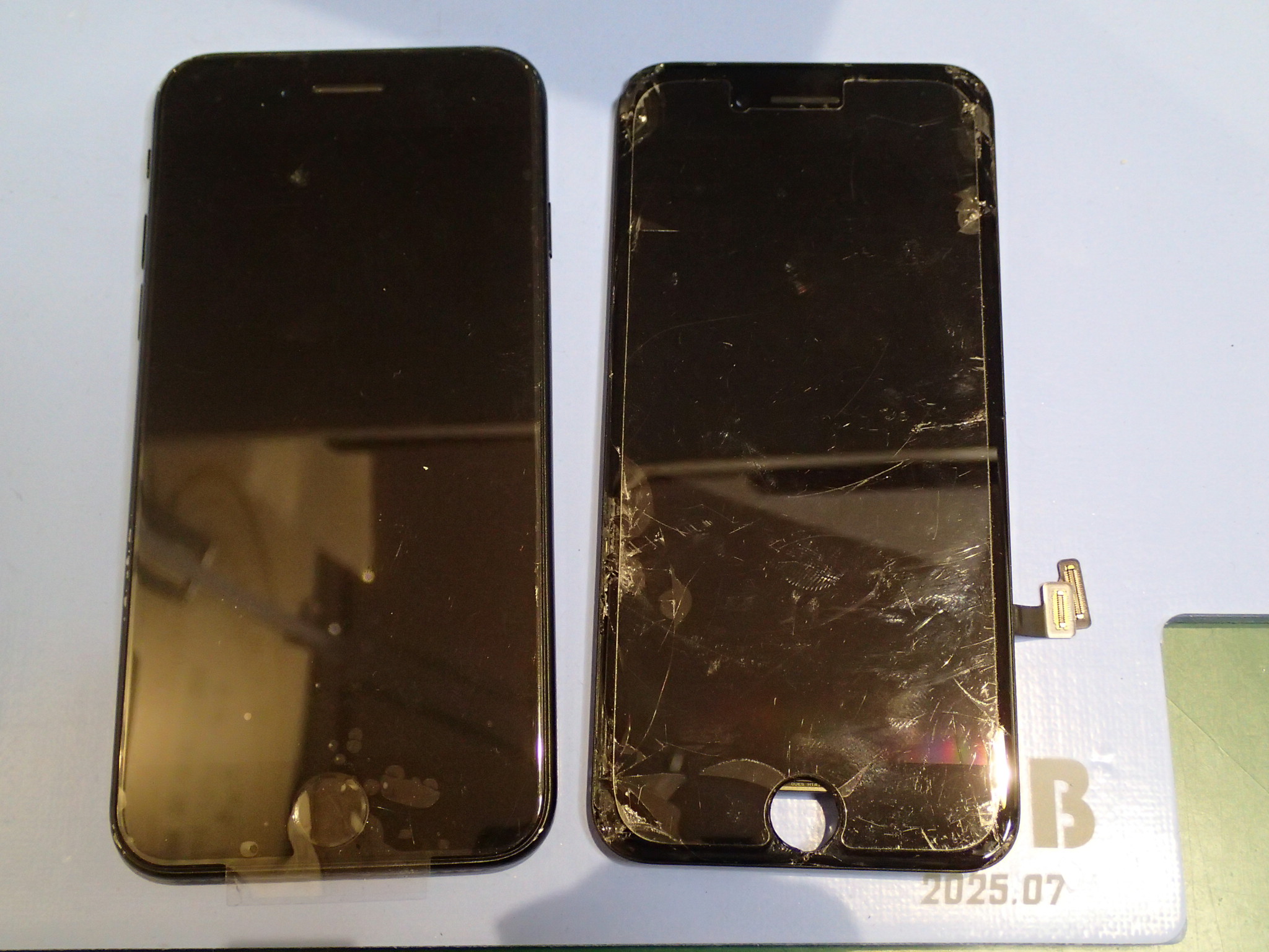 葛飾区よりiPhoneSE2画面割れ修理【スマホ修理工房フレスポ八潮店】