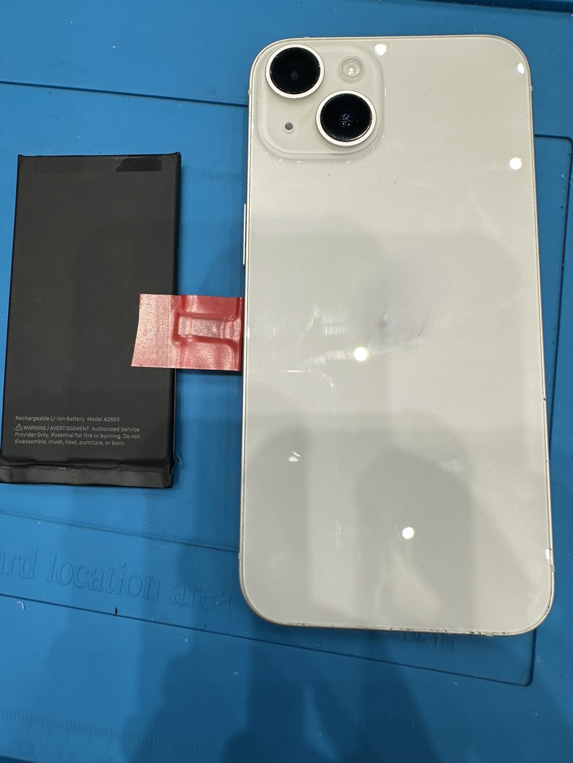 iPhone 14（アイフォン）のバッテリー交換はスマホ修理工房イオンモール福岡店で即日修理可能です！