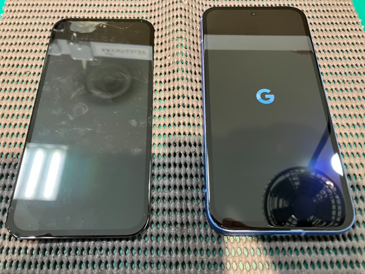 Google pixel8aの映らなくなった画面を交換いたしました！　-スマホ修理工房浦和パルコ店-