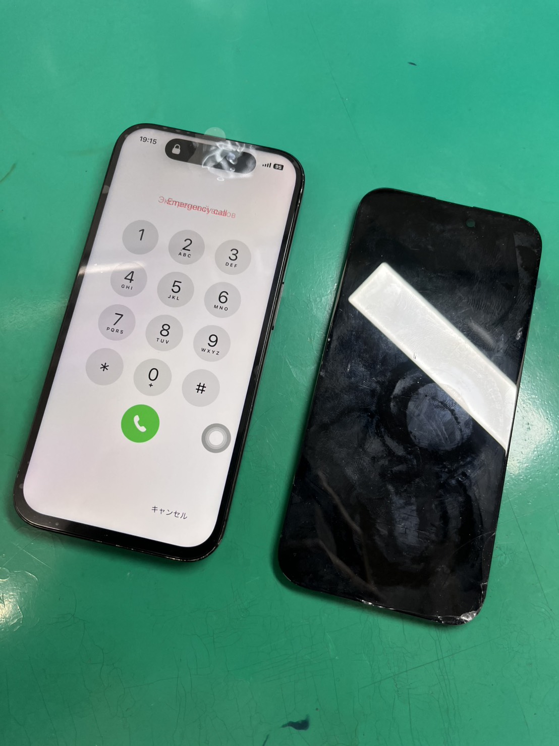 15シリーズもお任せください！！iPhone15Pro(アイフォン)画面割れ、タッチ不良につき画面交換【スマホ修理工房大井町店】