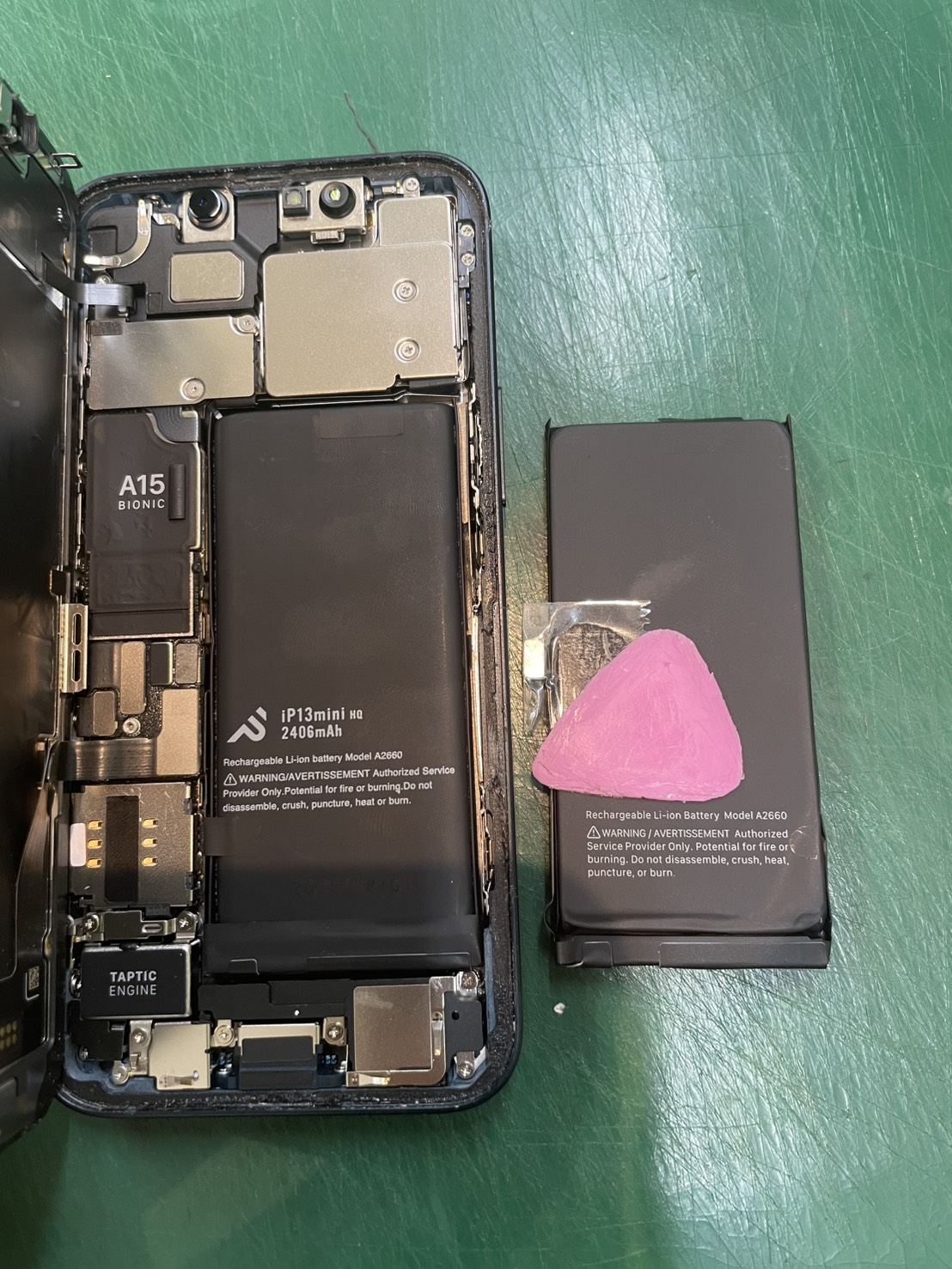 iPhone13miniのバッテリー交換の修理を承りました-スマホ修理工房和光駅北口店-