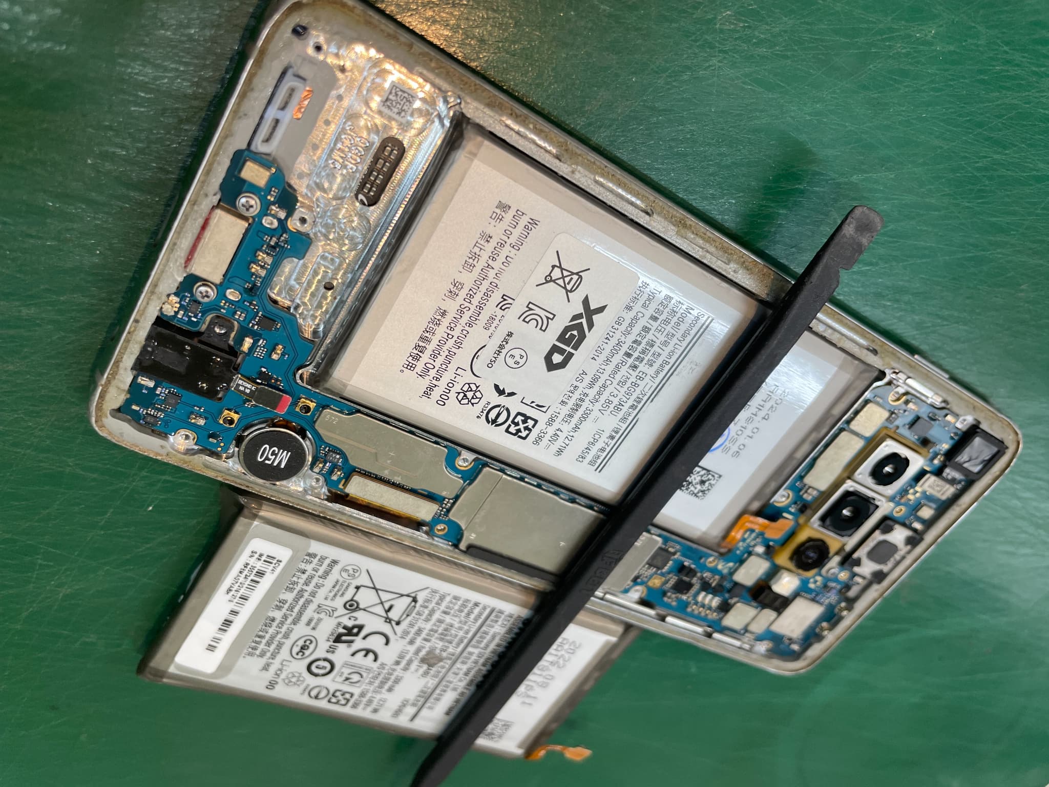 Samsung Galaxy S10のバッテリー交換の修理を承りました-スマホ修理工房和光駅北口店-