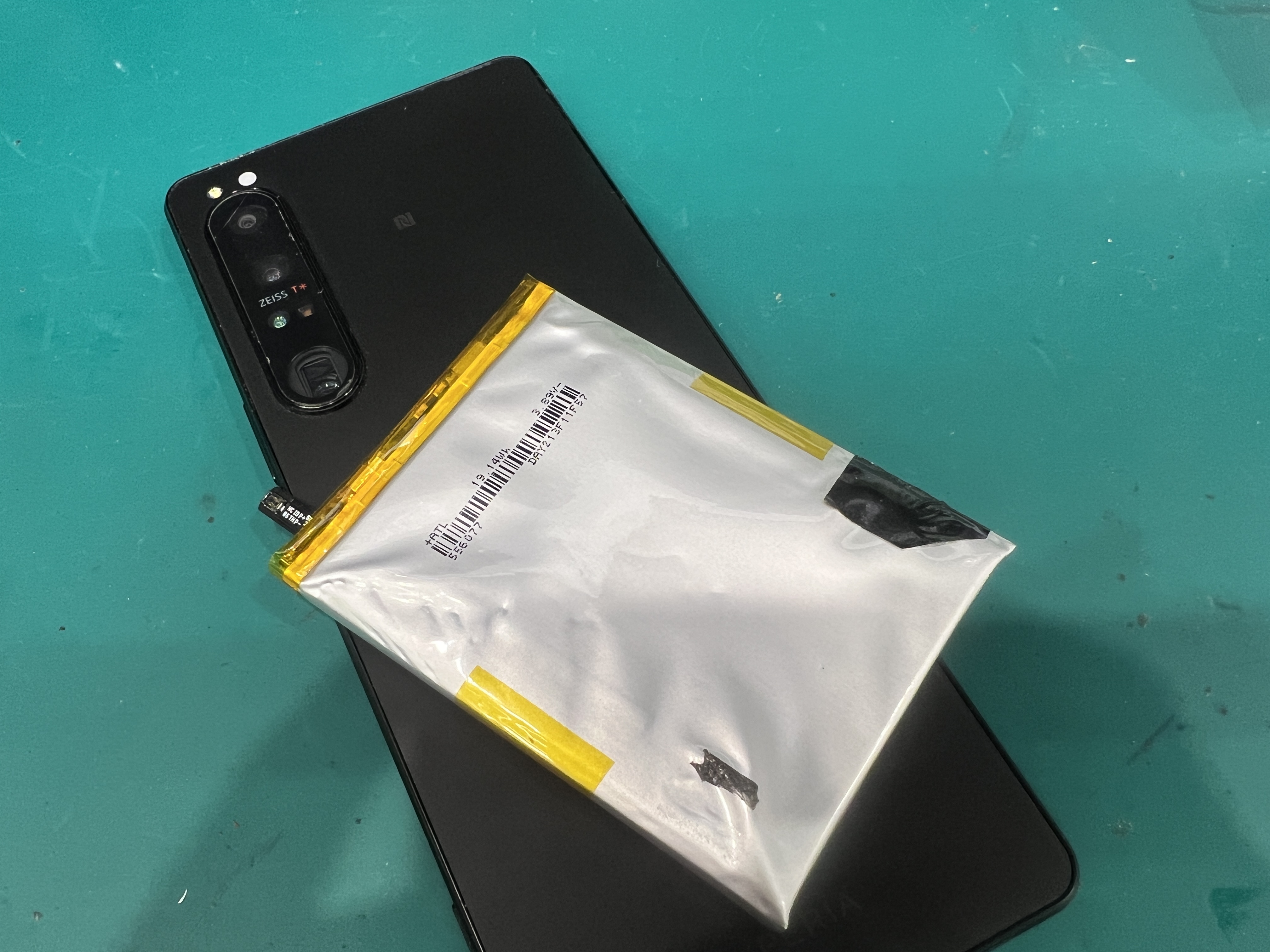 Pixel7a（ピクセル）バッテリーの減りが早い症状を90分で改善！ 【修理