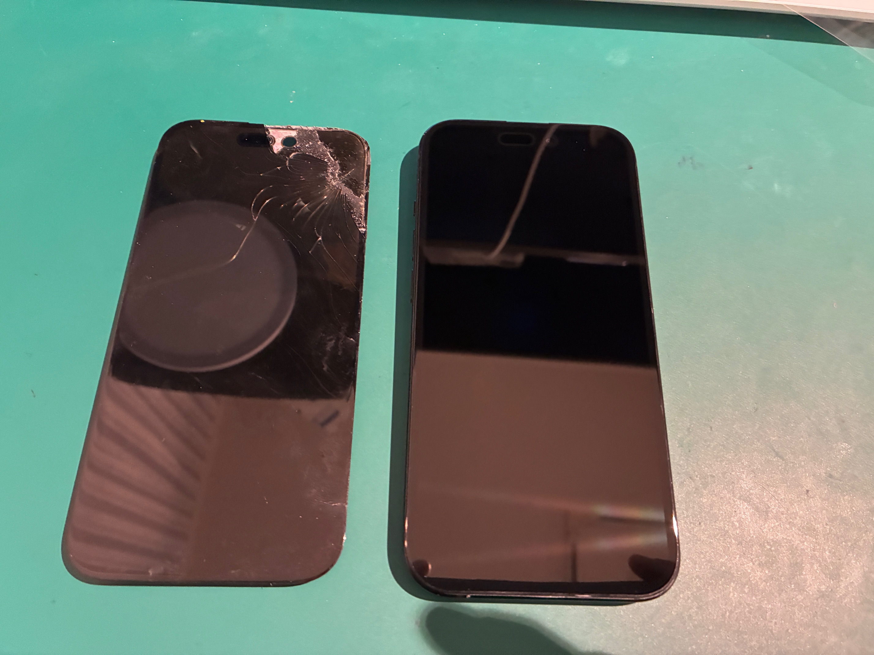 姫路市からお越しのお客様よりiPhone15の画面交換をご依頼いただきました！