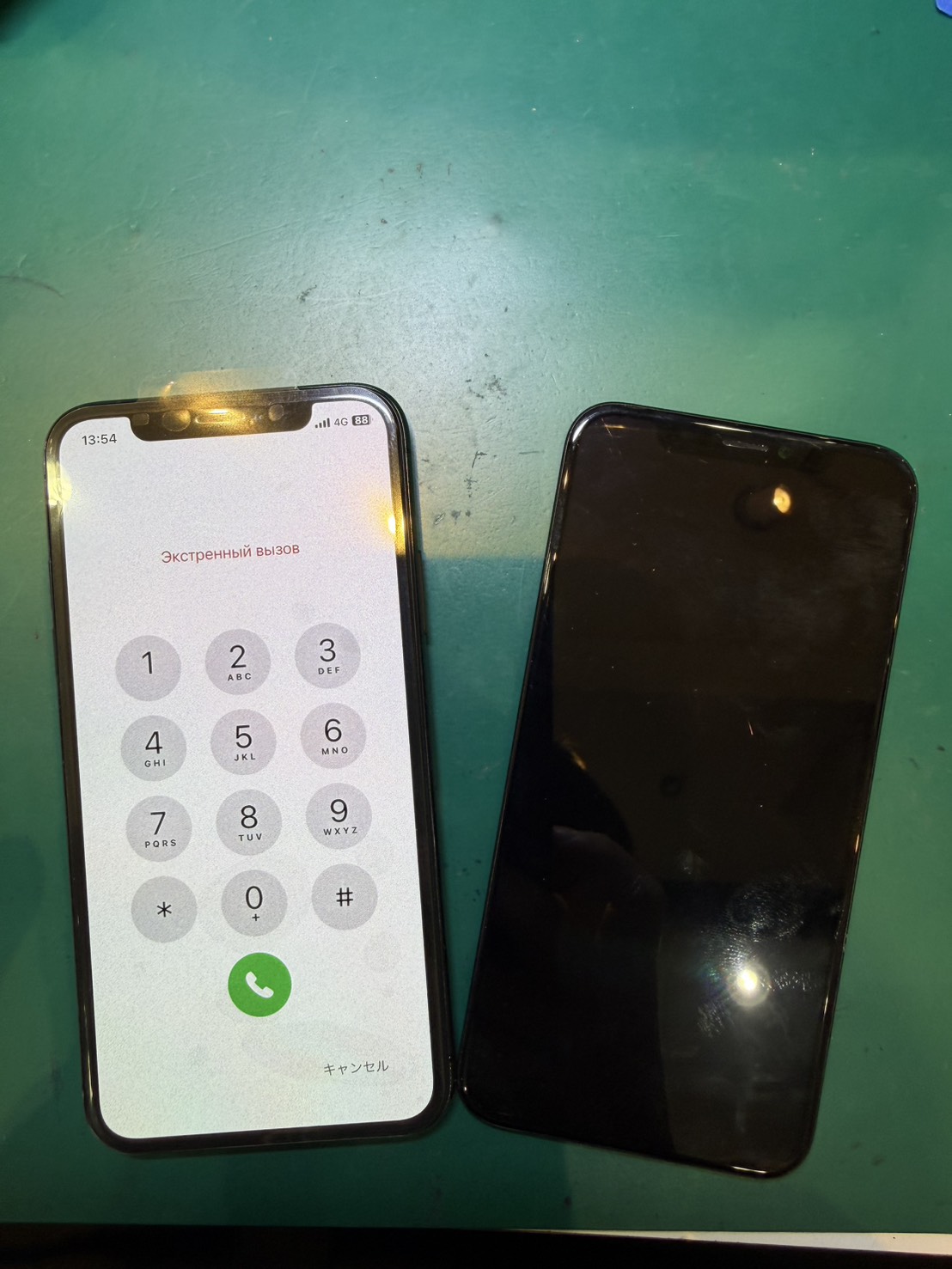 シミが出たiPhoneX液晶交換修理を行いました！！【スマホ修理工房荻窪タウンセブン店】