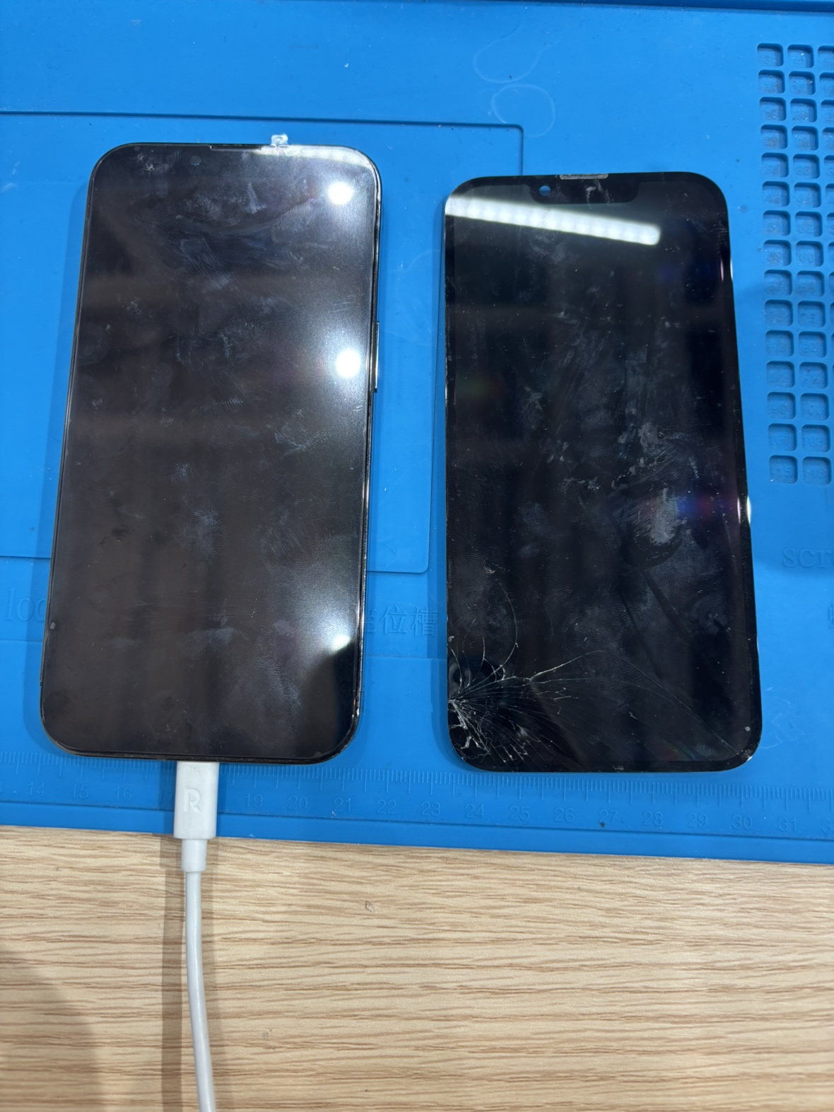 iPhone13Pro（アイフォン13プロ）の画面交換は【スマホ修理工房池袋P‘パルコ店】へ！