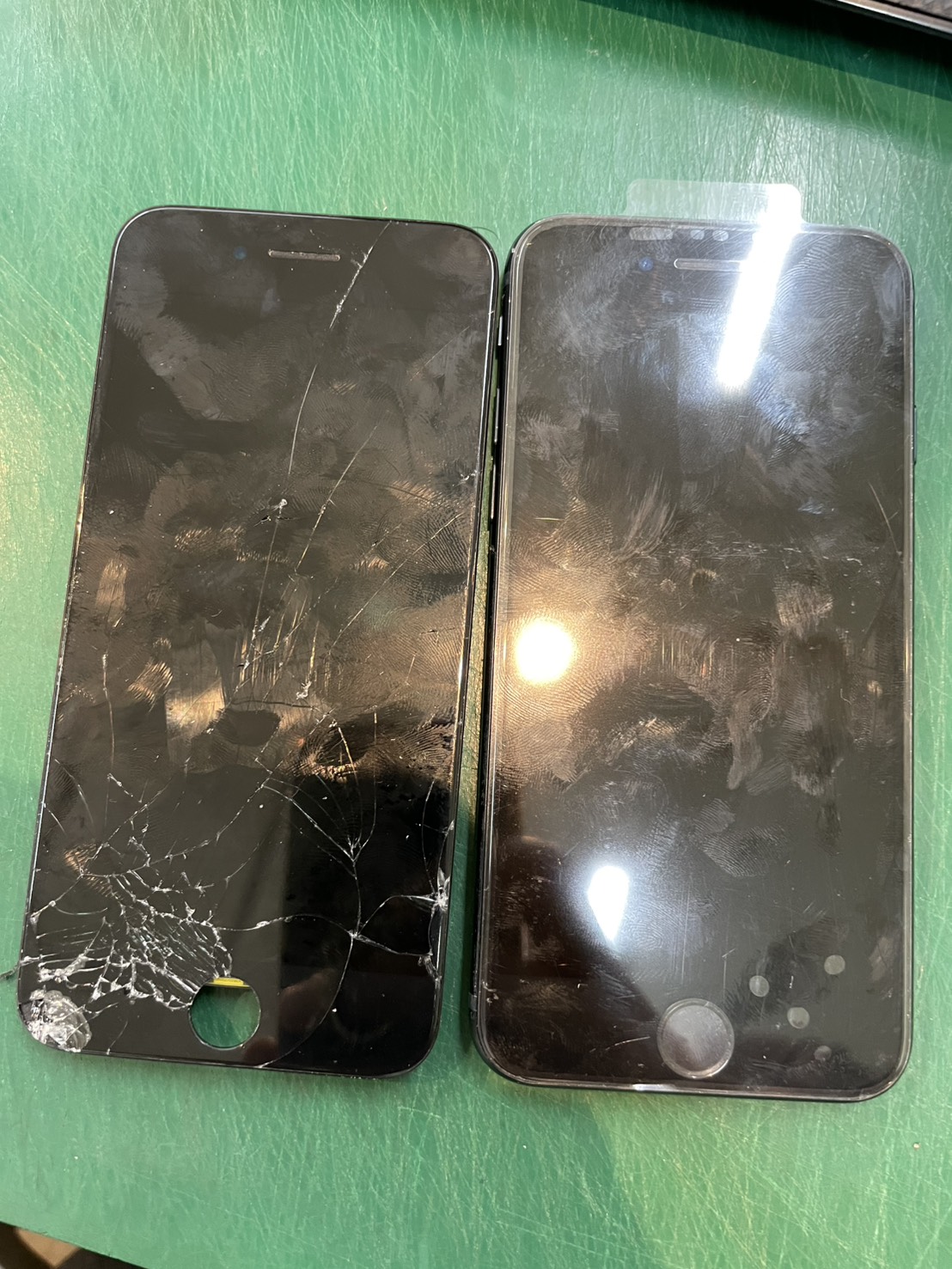 iPhoneSE3の液晶交換の修理を承りました－スマホ修理工房和光駅北口店－