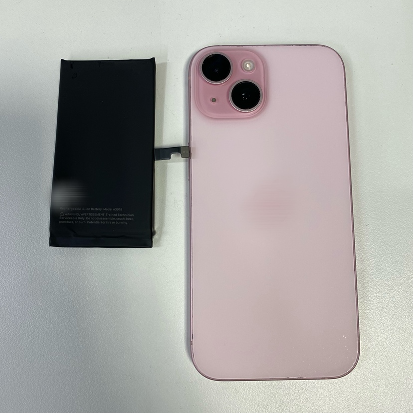 iPhone15バッテリー交換（アイフォン）